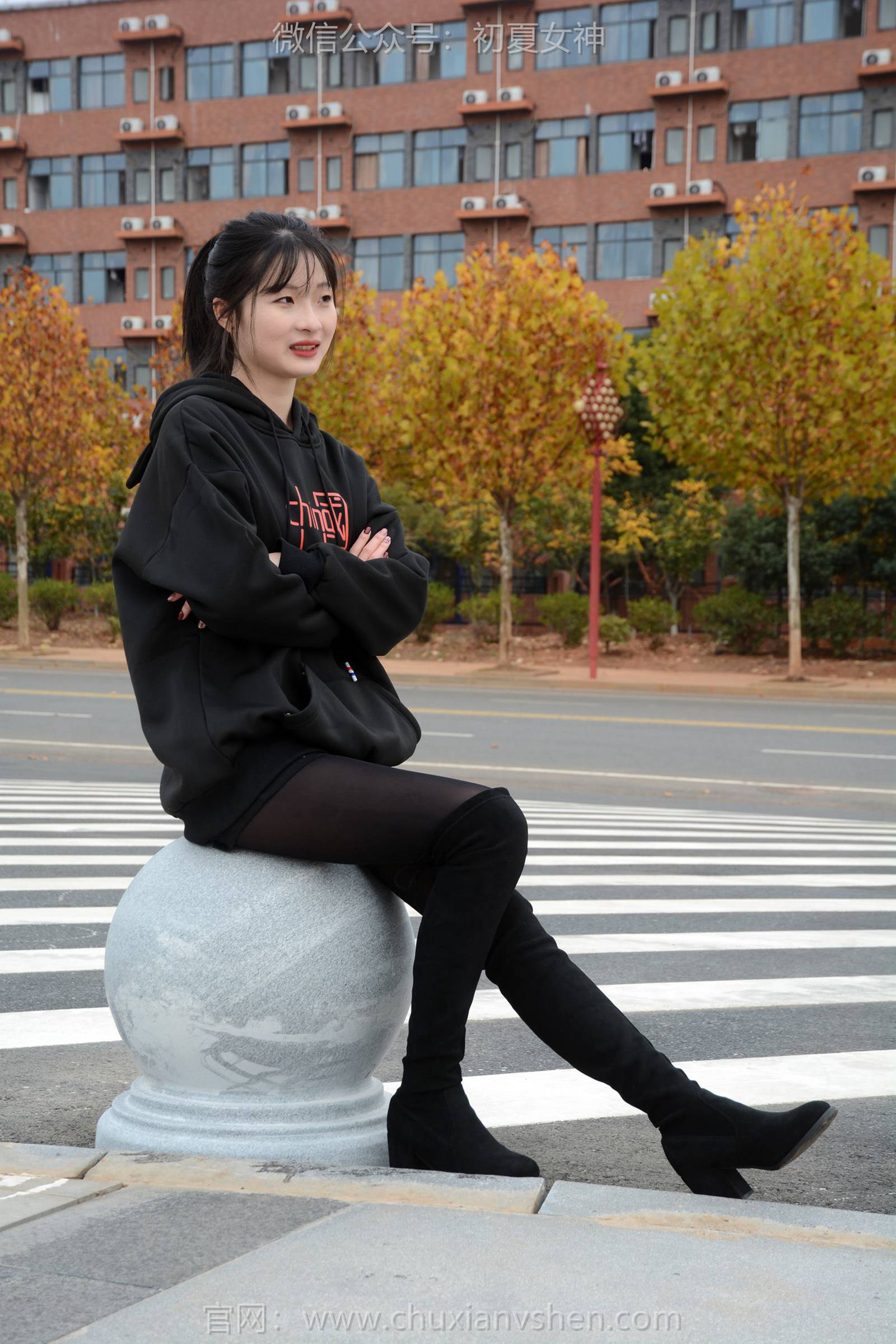 图片[40]-初夏女神 NO.132 安妮 浅看红枫[120P] – 速更版-美库