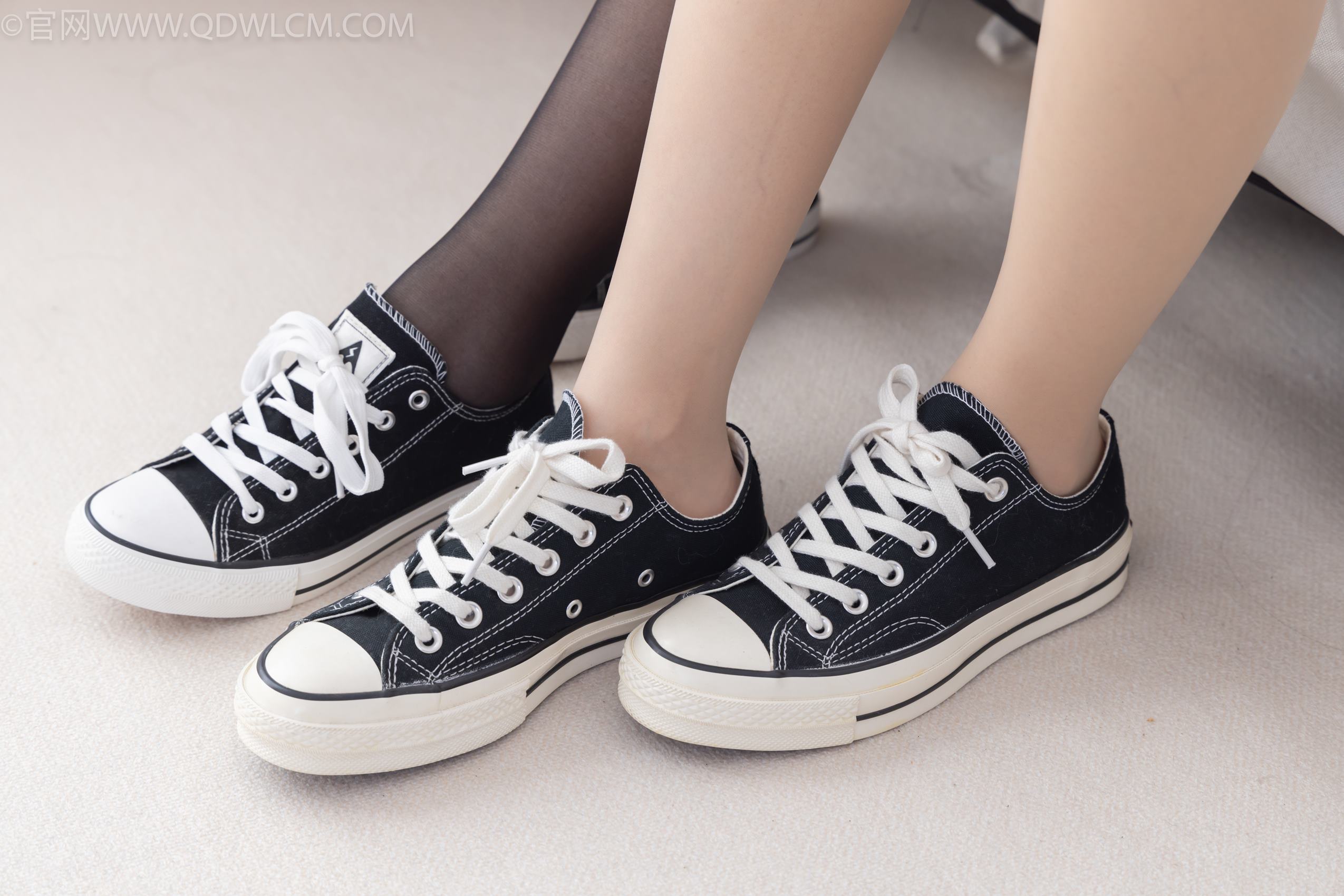 图片[34]-物恋传媒 NO.1939 小竹&纱纱-山茶花[170P] – 速更版-美库