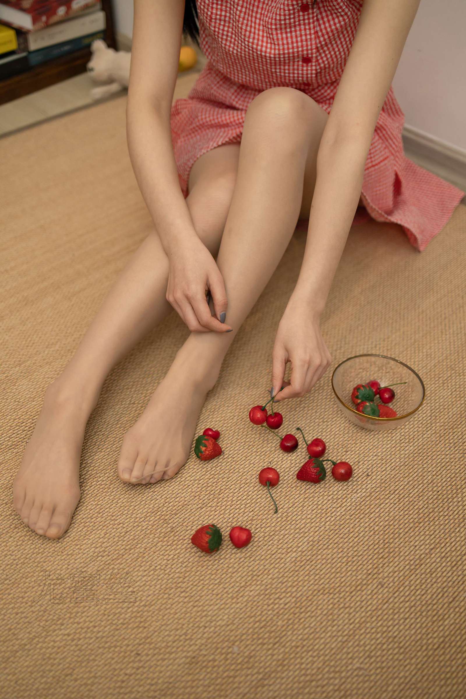 图片[25]-尤蜜丝 NO.094 穿搭推广展示图集[46P] – 速更版-美库