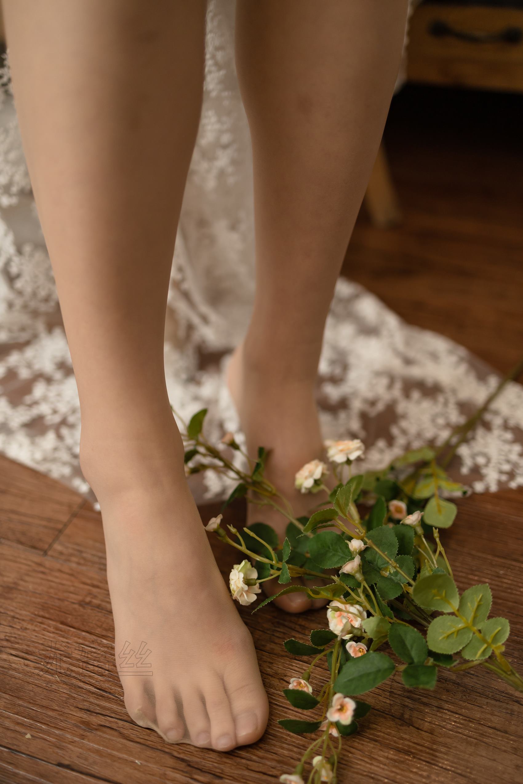 图片[29]-尤蜜丝 NO.094 穿搭推广展示图集[46P] – 速更版-美库