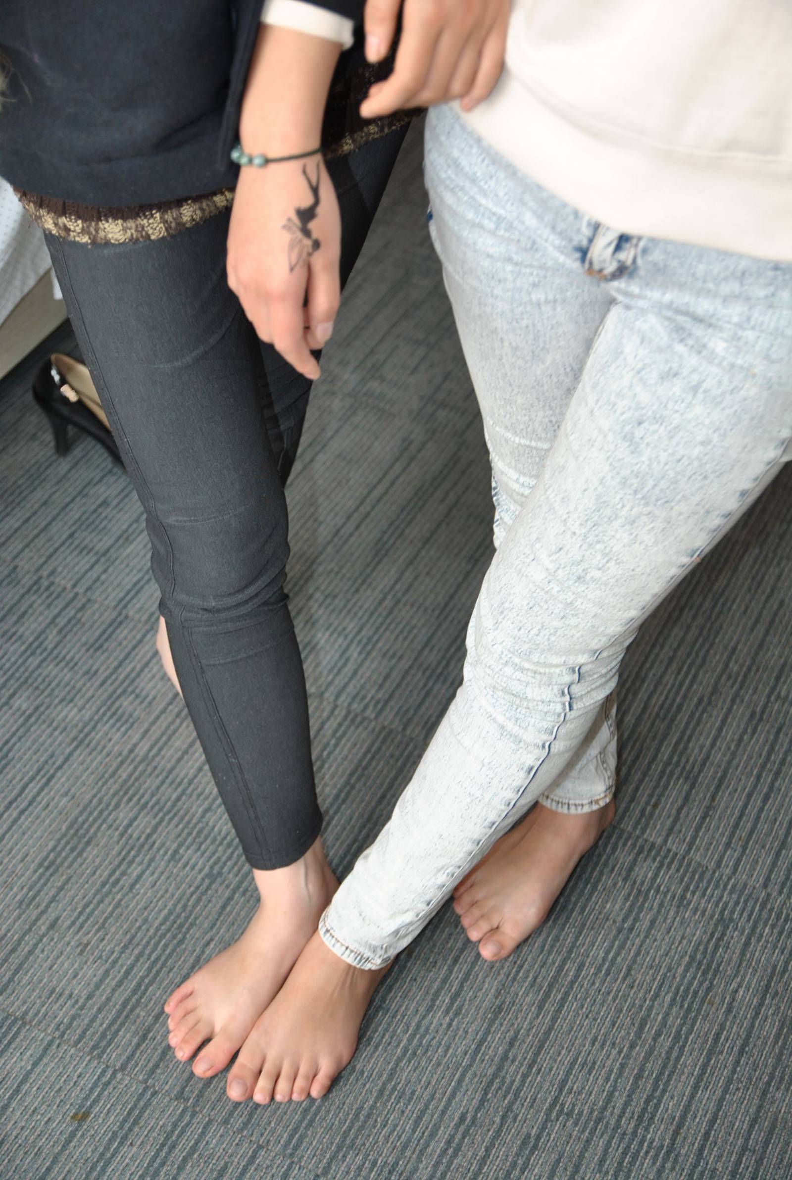 图片[45]-自由摄影 No.224 裸足 比脚 脚力 粉嫩 [98P] – 速更版-美库