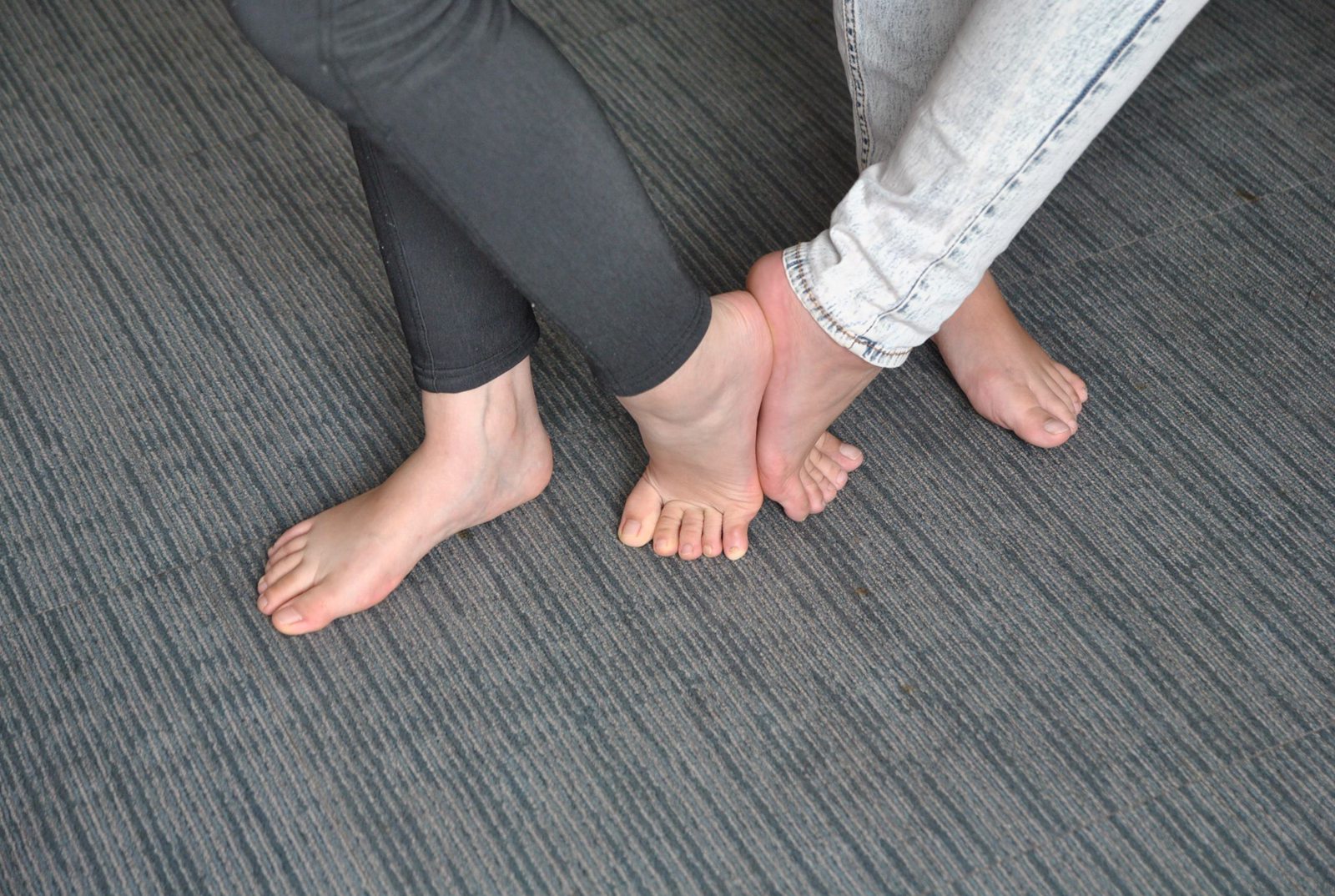 图片[65]-自由摄影 No.224 裸足 比脚 脚力 粉嫩 [98P] – 速更版-美库