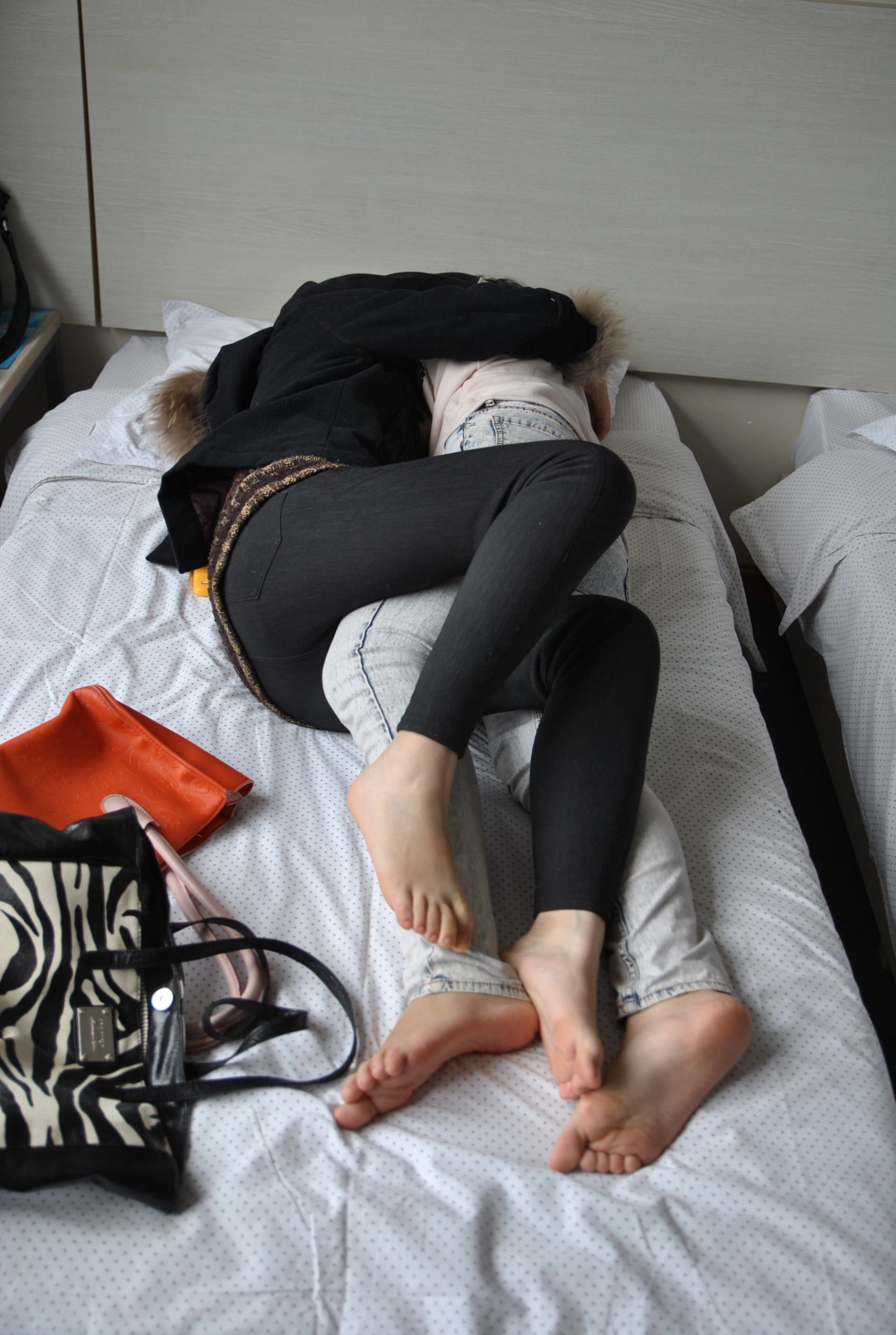 图片[94]-自由摄影 No.224 裸足 比脚 脚力 粉嫩 [98P] – 速更版-美库