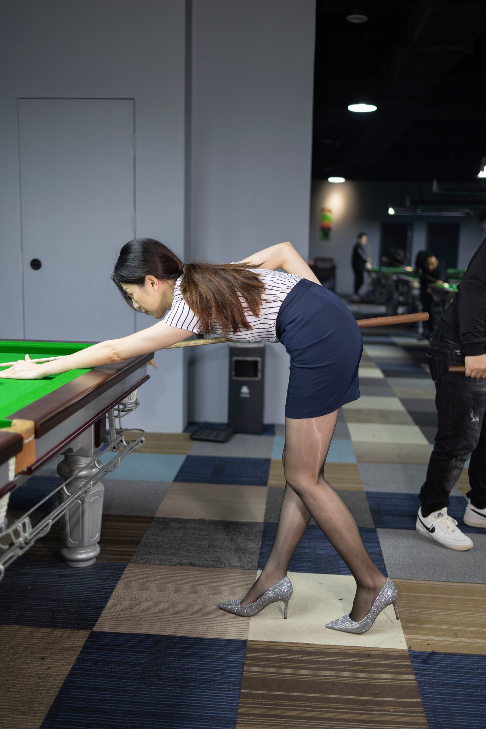 图片[35]-尤蜜丝 NO.095 穿搭推广展示图集[92P] – 速更版-美库