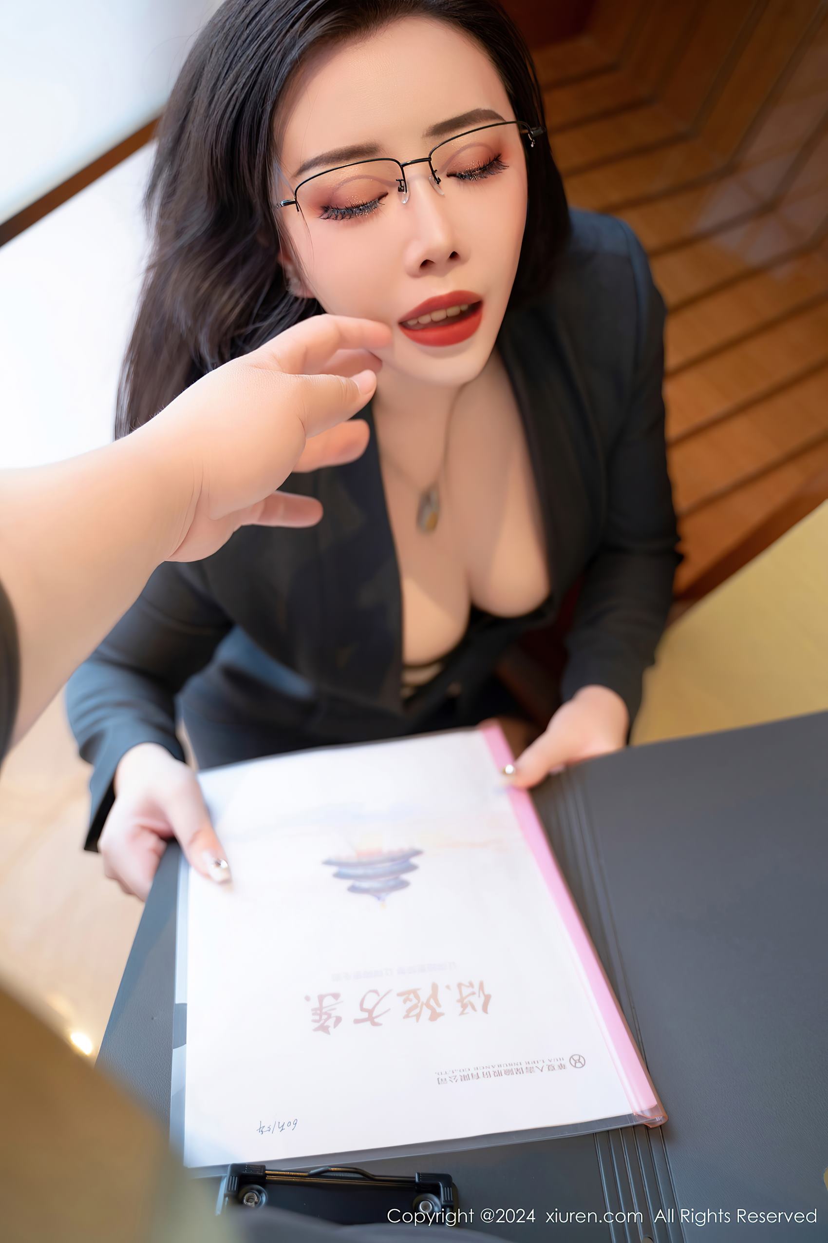 图片[24]-[Xiuren秀人网]2024.05.15 NO.8541 王婉悠Queen[29+1P] – 速更版-美库