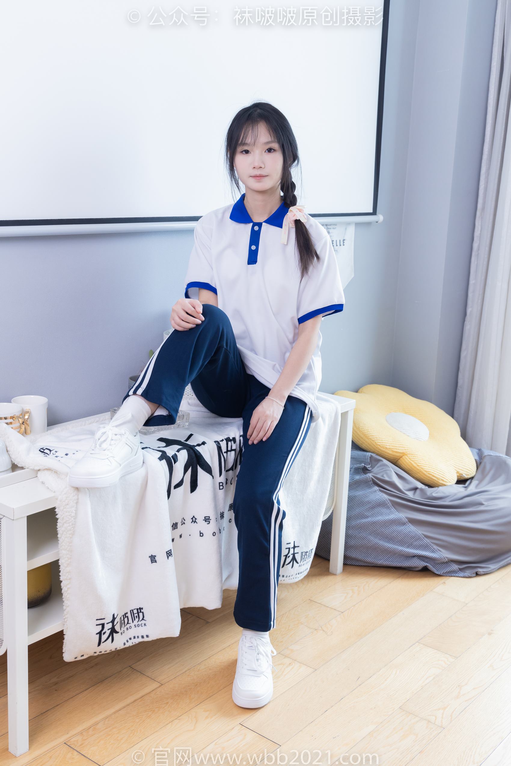 图片[13]-[BoBoSocks袜啵啵]NO.366 甜甜圈-三双板鞋、白棉袜、短白丝[150P] – 速更版-美库