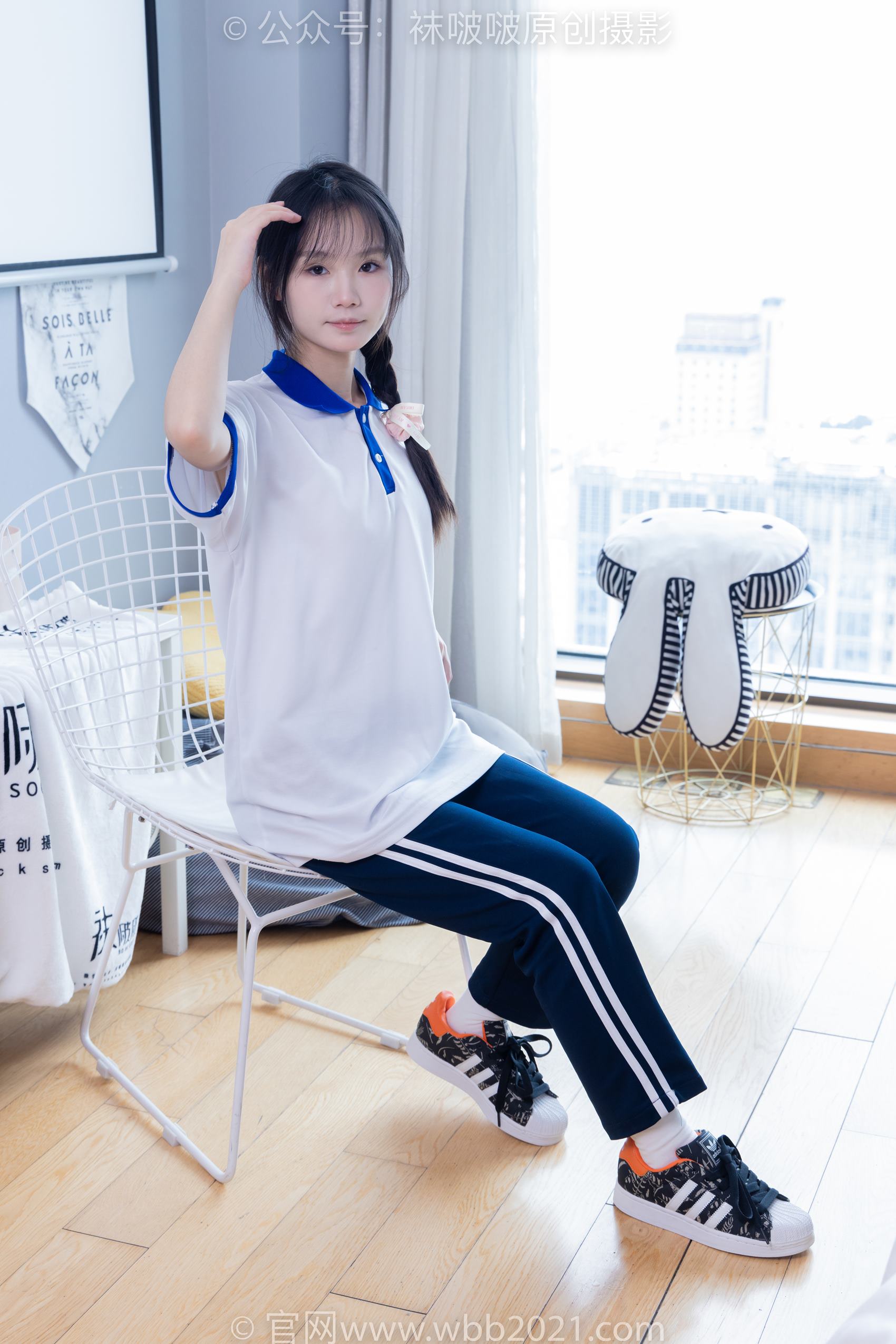 图片[22]-[BoBoSocks袜啵啵]NO.366 甜甜圈-三双板鞋、白棉袜、短白丝[150P] – 速更版-美库