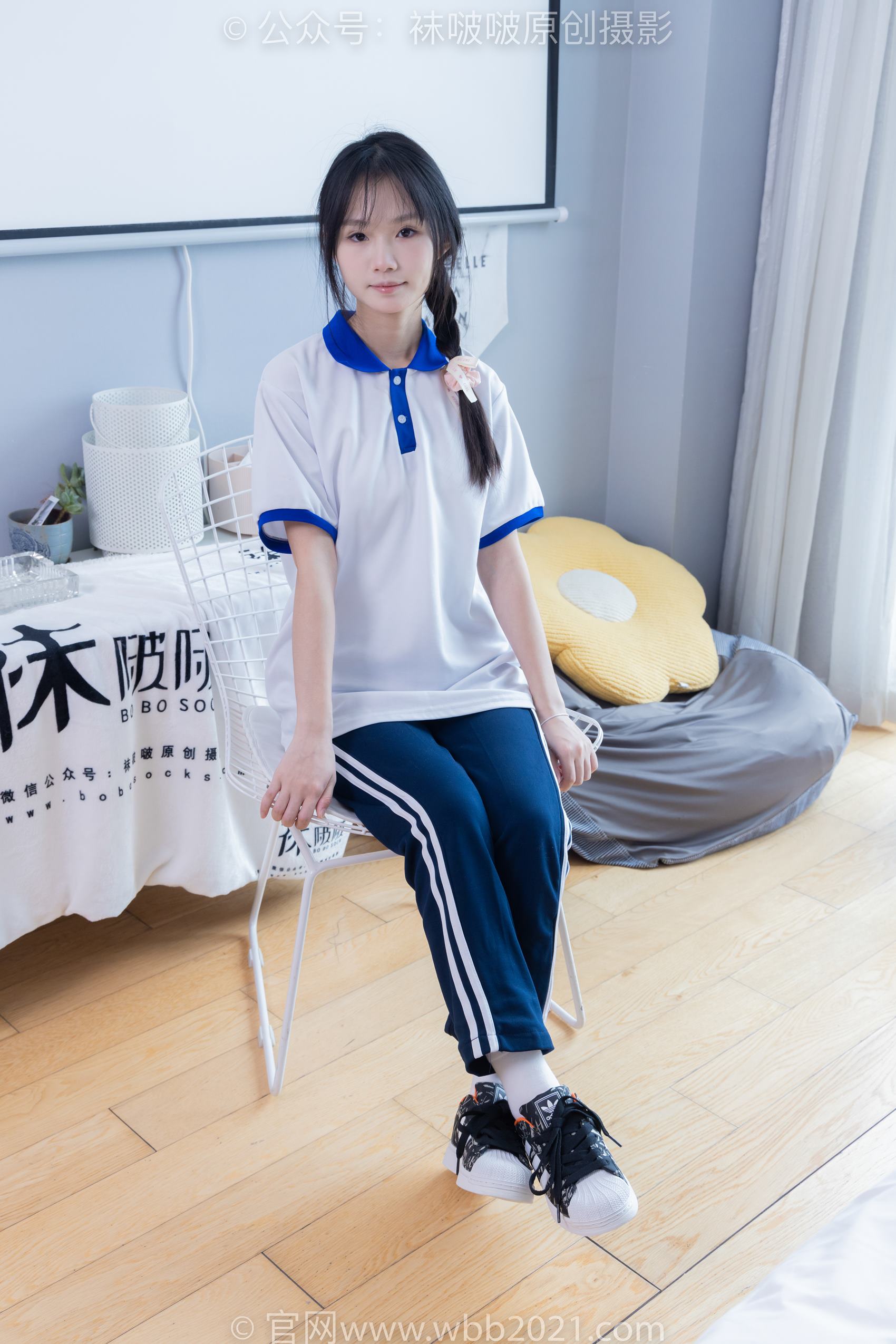 图片[28]-[BoBoSocks袜啵啵]NO.366 甜甜圈-三双板鞋、白棉袜、短白丝[150P] – 速更版-美库