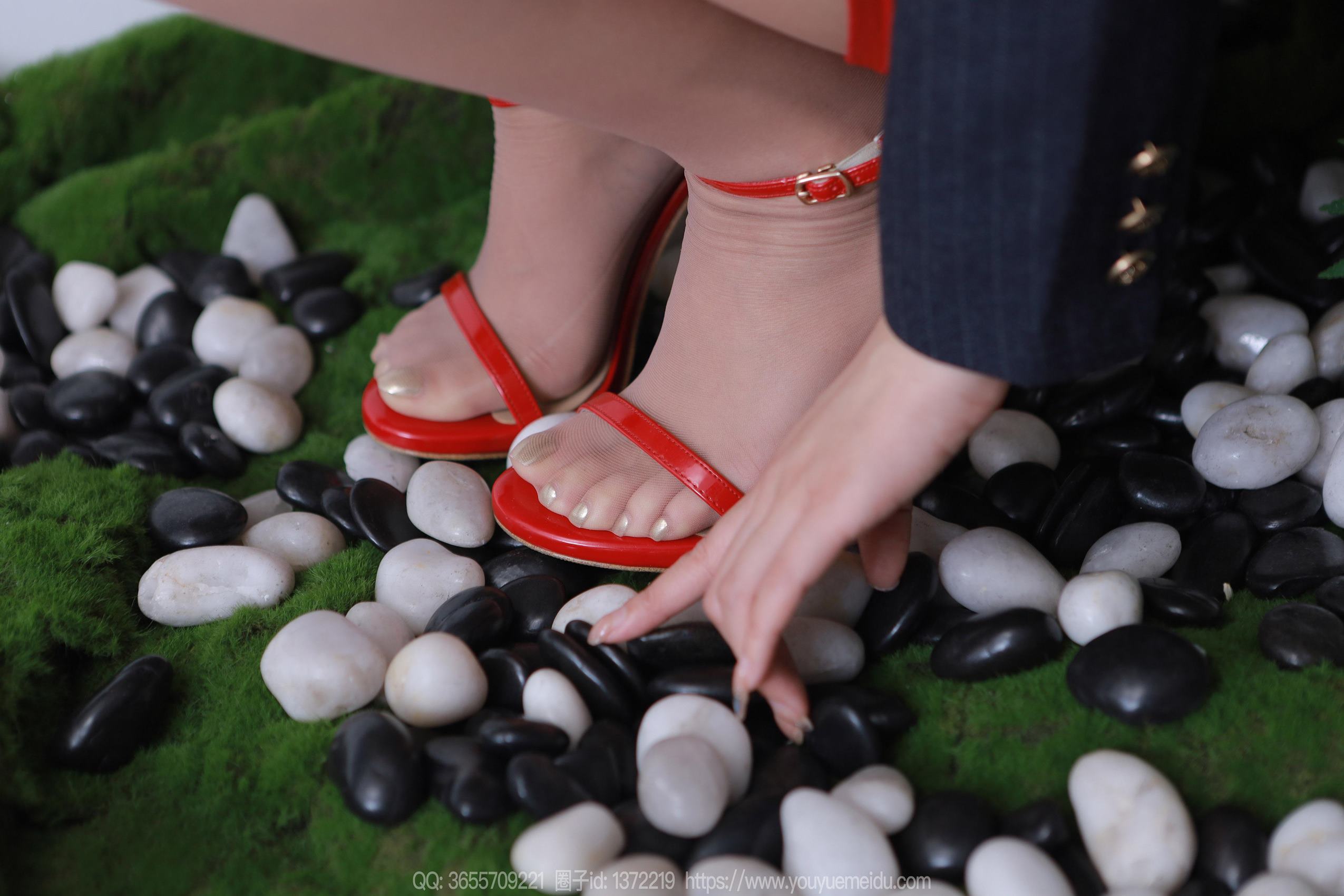 图片[23]-[IESS异思趣向] 2024.04.16 丝享家1717：婉萍《绿野仙踪》[88P] – 速更版-美库