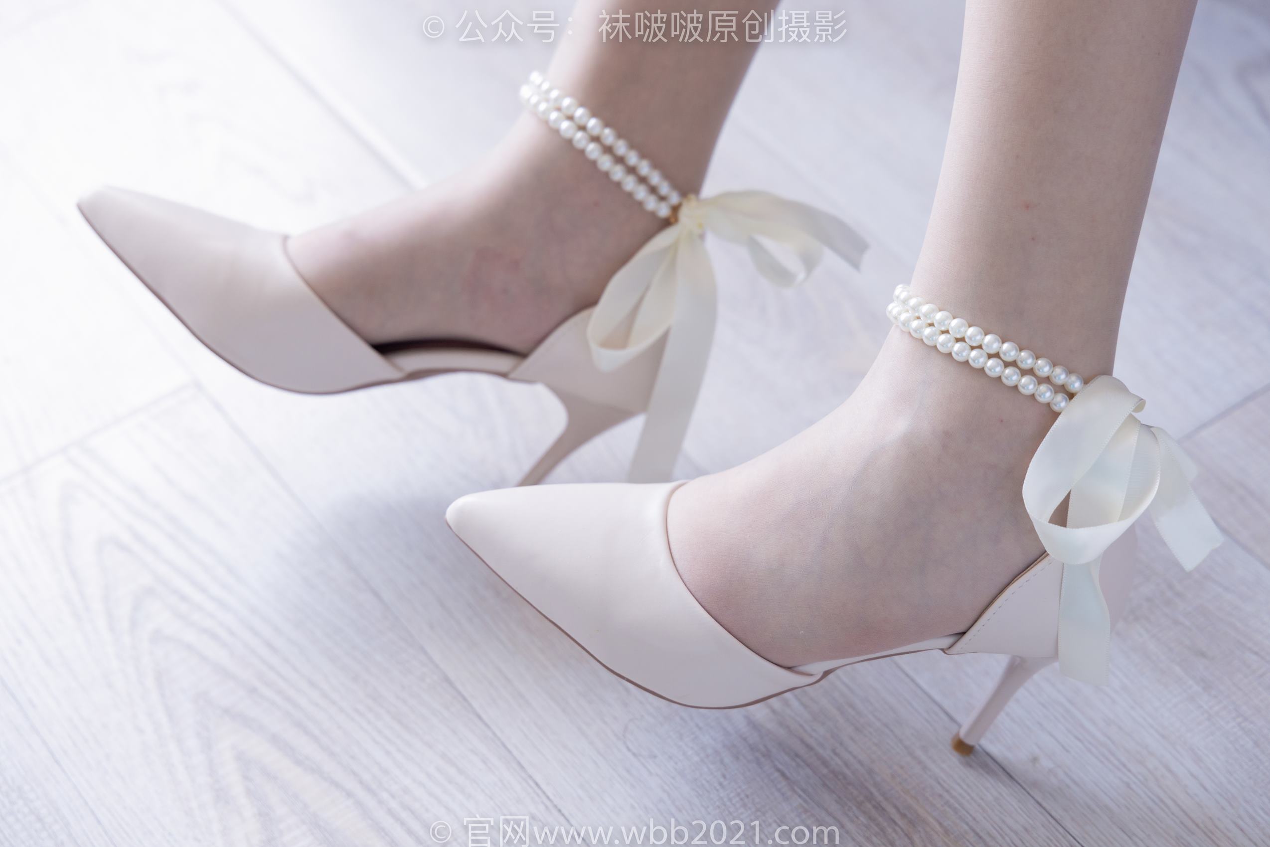 图片[18]-[BoBoSocks袜啵啵]NO.367 小甜豆-高跟鞋、油亮白丝、丝袜踩奶油蛋糕[145P] – 速更版-美库