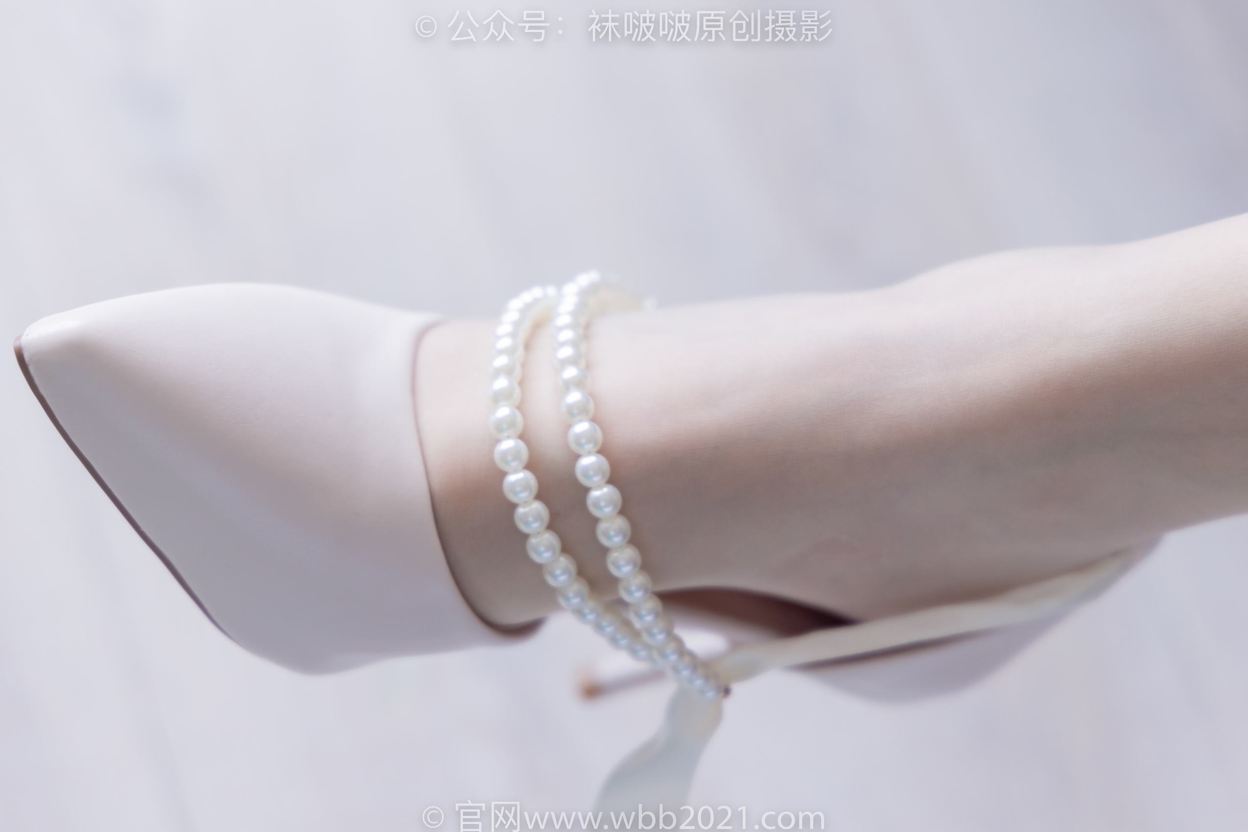 图片[34]-[BoBoSocks袜啵啵]NO.367 小甜豆-高跟鞋、油亮白丝、丝袜踩奶油蛋糕[145P] – 速更版-美库