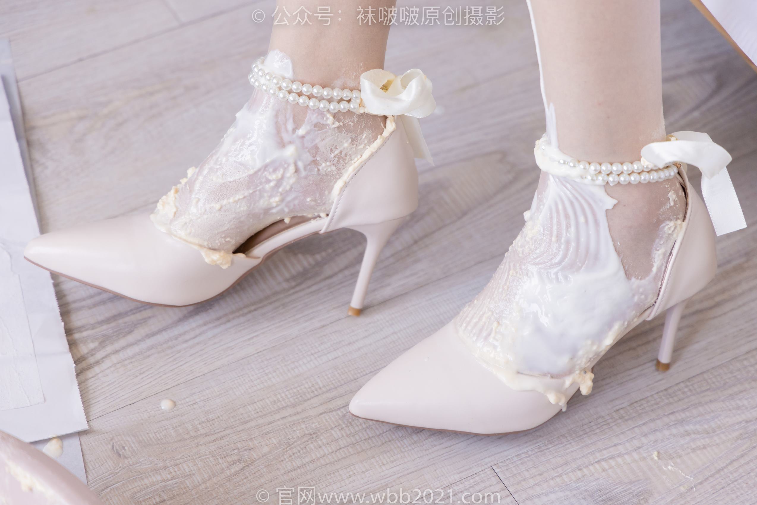 图片[121]-[BoBoSocks袜啵啵]NO.367 小甜豆-高跟鞋、油亮白丝、丝袜踩奶油蛋糕[145P] – 速更版-美库