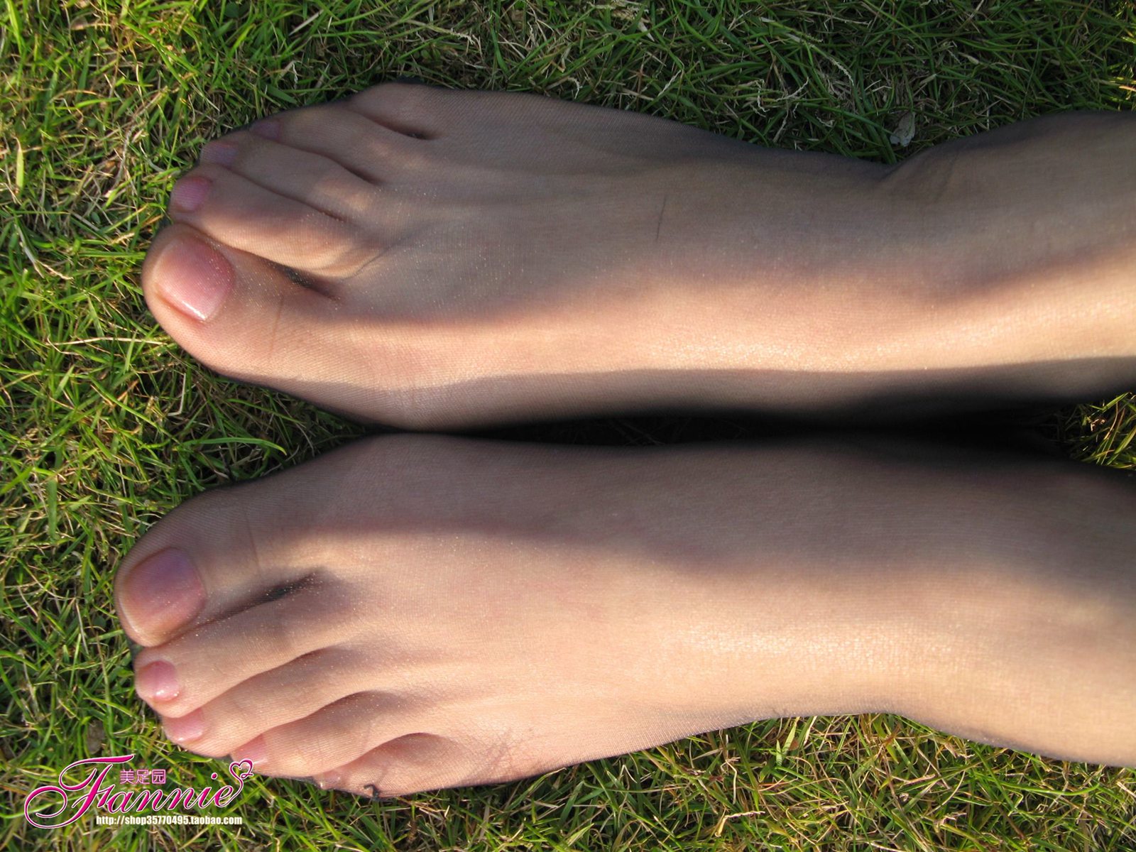 图片[59]-Fannie芬妮每足园 No.465 夕阳醉了 纯丝裸足[73P] – 速更版-美库
