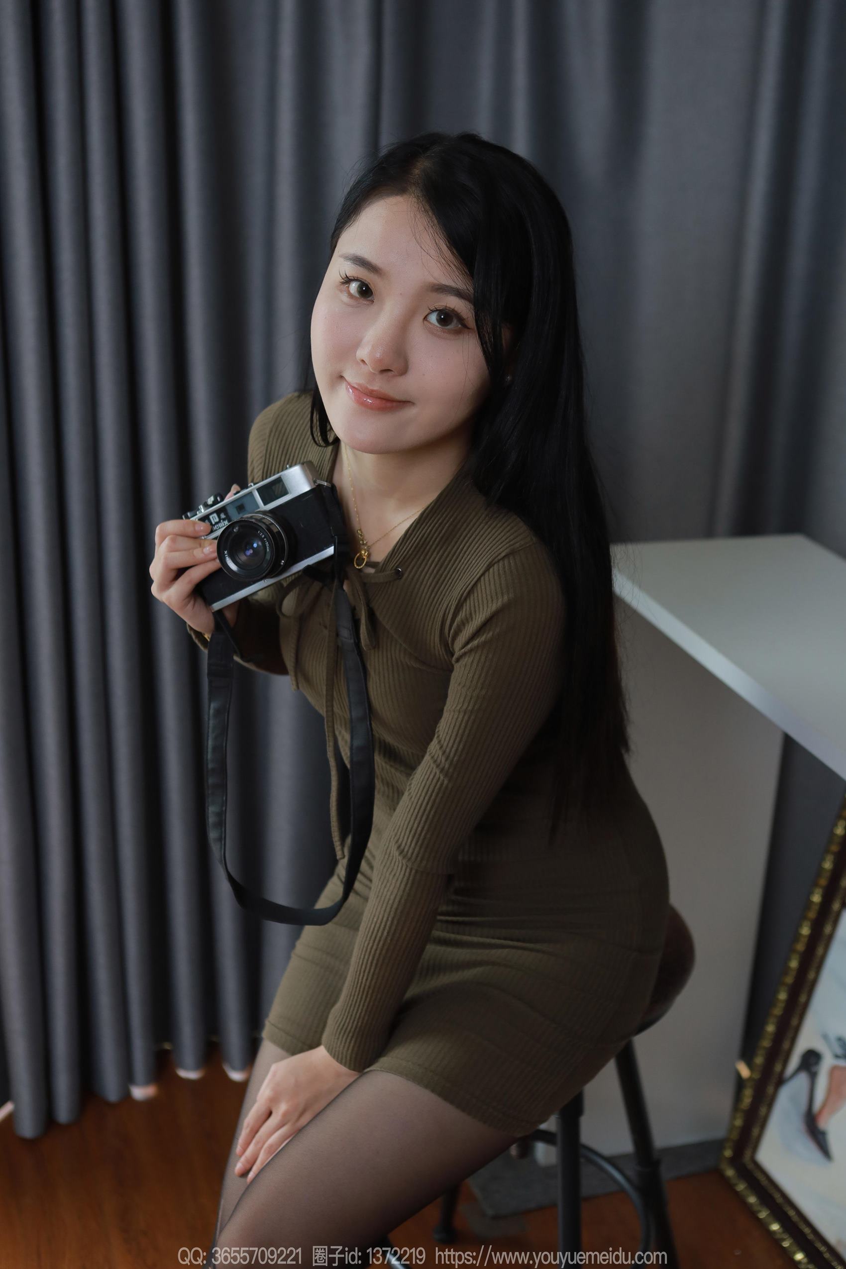 图片[14]-[IESS异思趣向] 2024.04.18 丝享家1719：婉萍《美女摄影师》[16P] – 速更版-美库