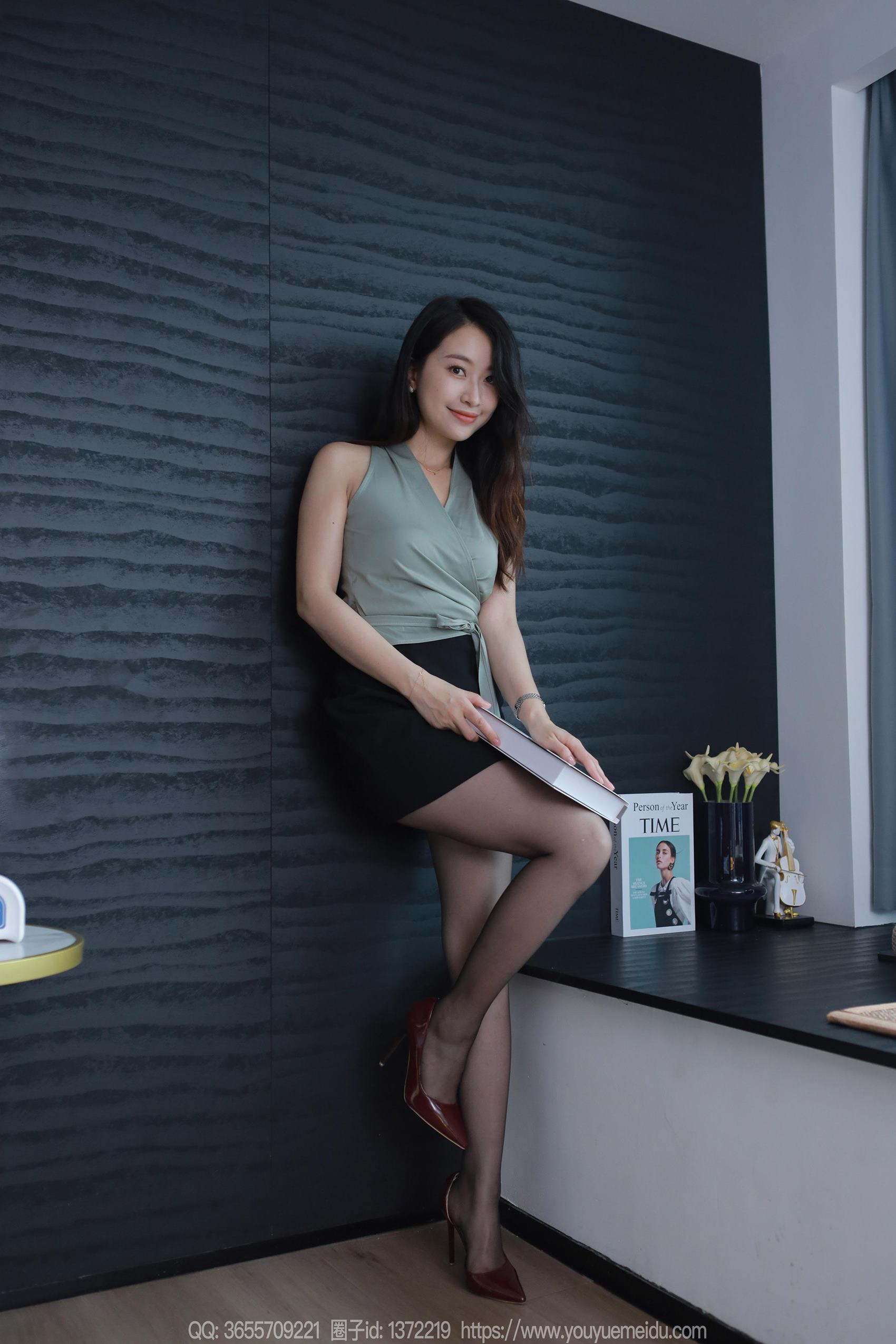 图片[11]-[IESS异思趣向] 2024.04.19 丝享家1720：小婕《嘿丝秘书》[86P] – 速更版-美库