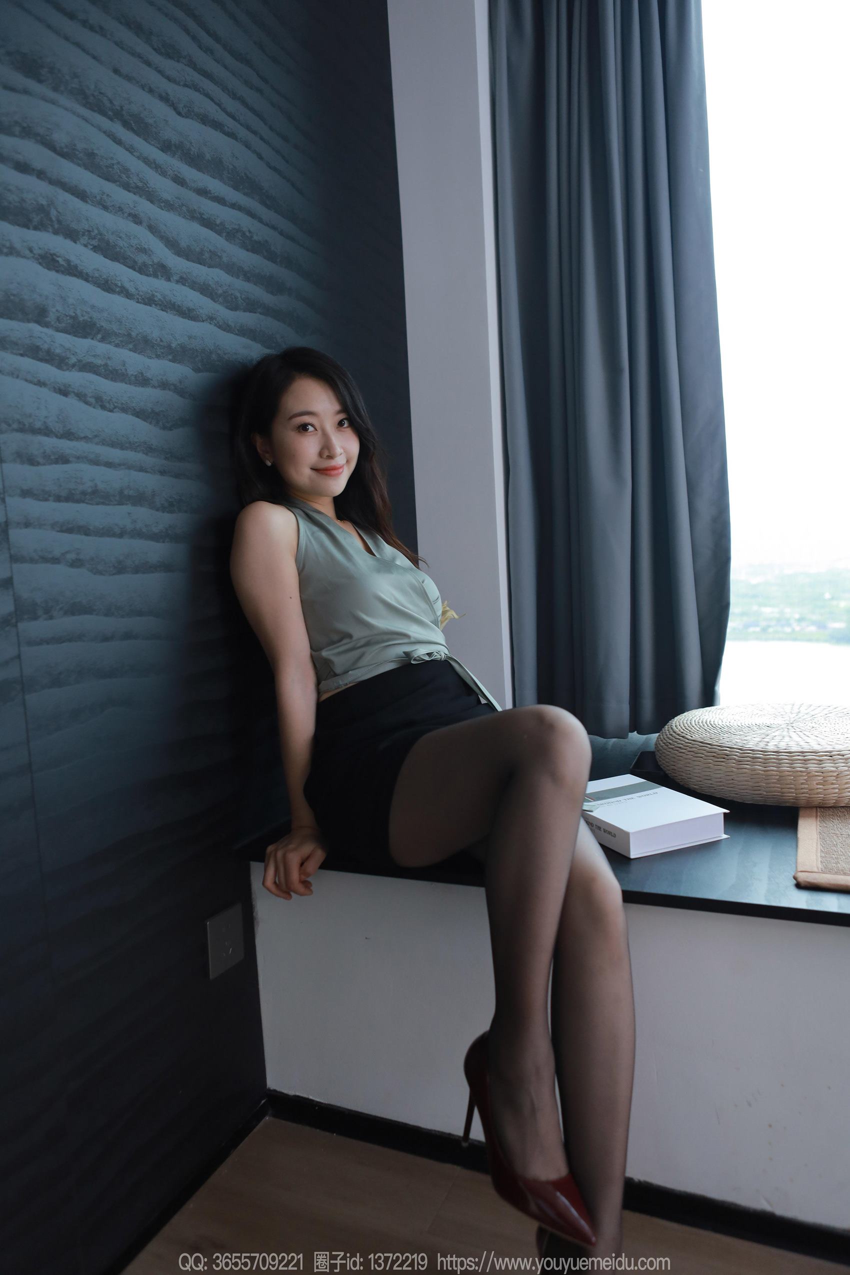 图片[45]-[IESS异思趣向] 2024.04.19 丝享家1720：小婕《嘿丝秘书》[86P] – 速更版-美库