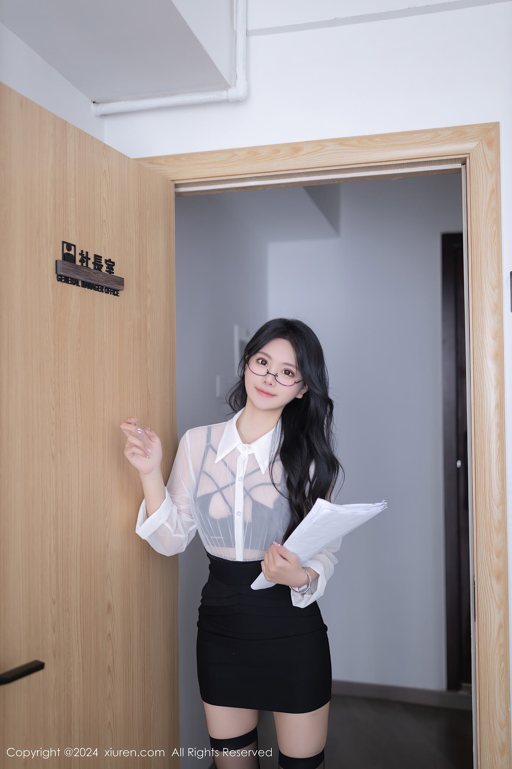 图片[29]-[Xiuren秀人网]2024.05.17 NO.8560 幼幼 文件看一下 [27+1P] – 速更版-美库