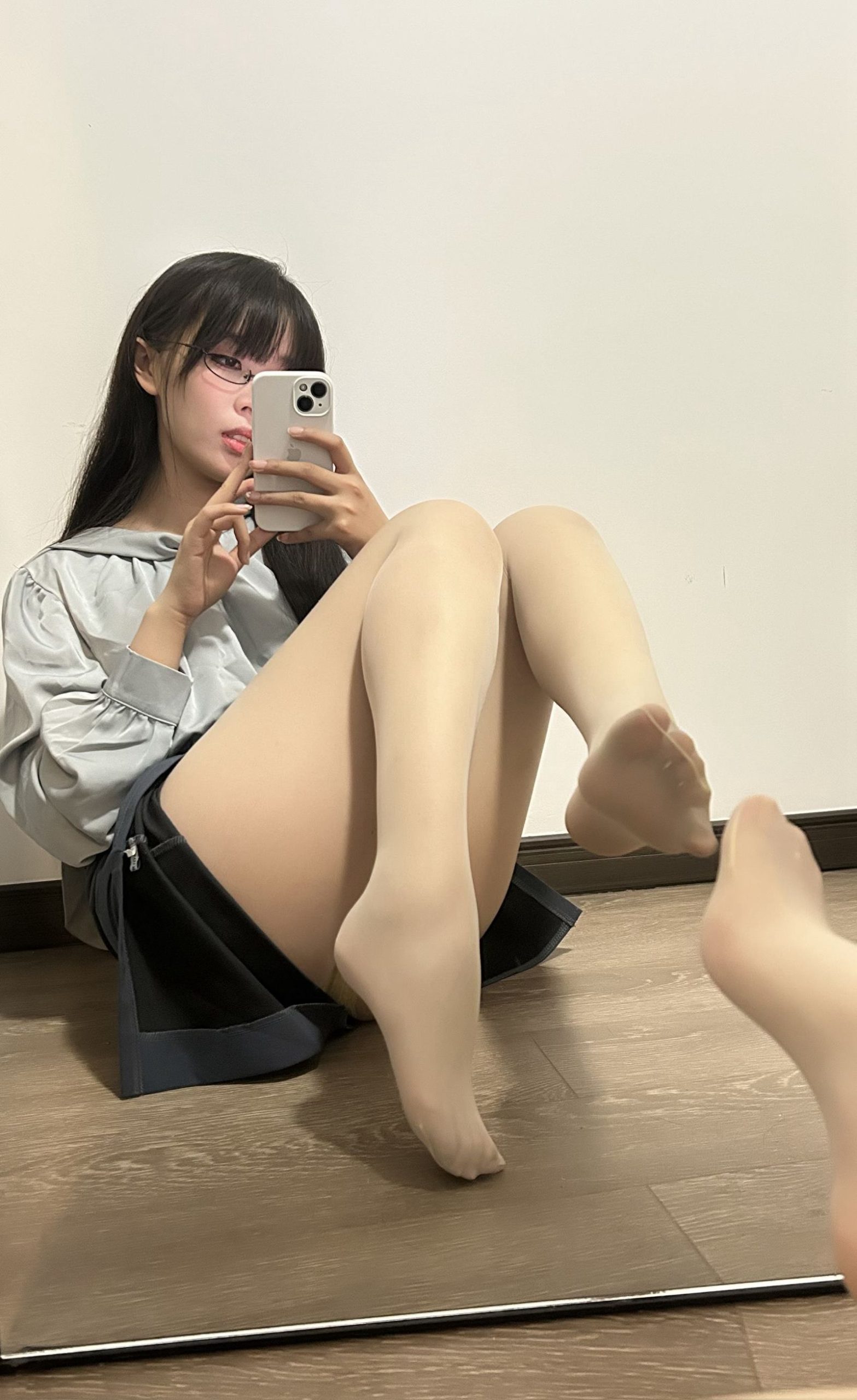 图片[25]-轩萧学姐  – 蓝裙OL[127P] – 速更版-美库