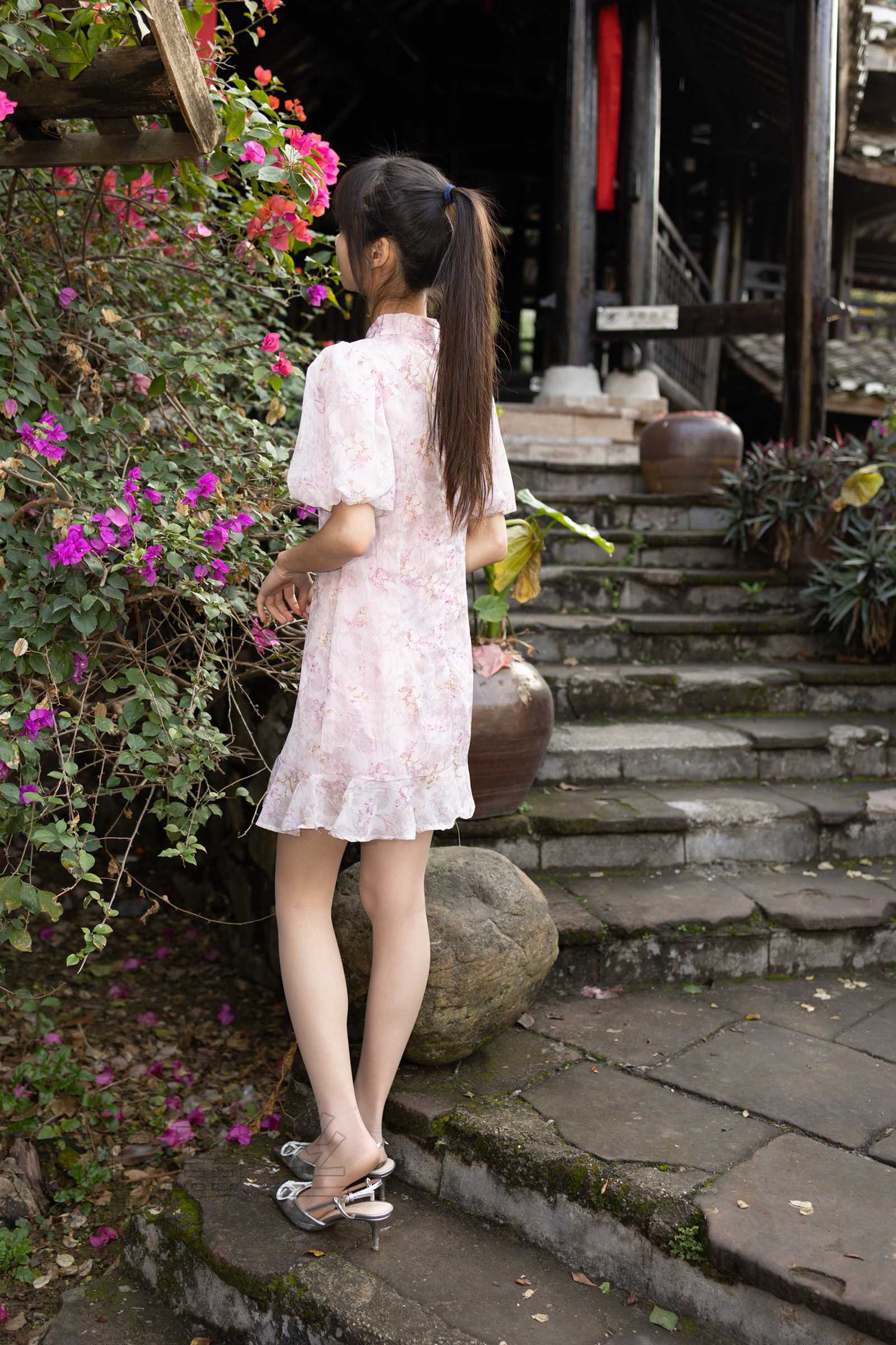 图片[57]-尤蜜丝 NO.100 穿搭推广展示图集[95P] – 速更版-美库