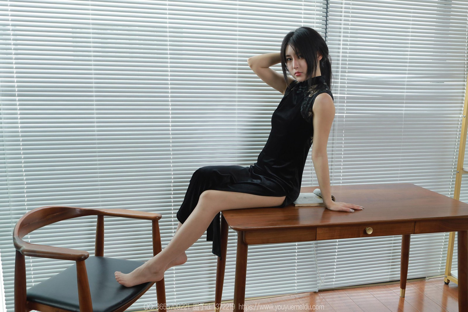 图片[34]-[IESS异思趣向] 2024.04.21 丝享家1721：小宝《黑长直》[86P] – 速更版-美库