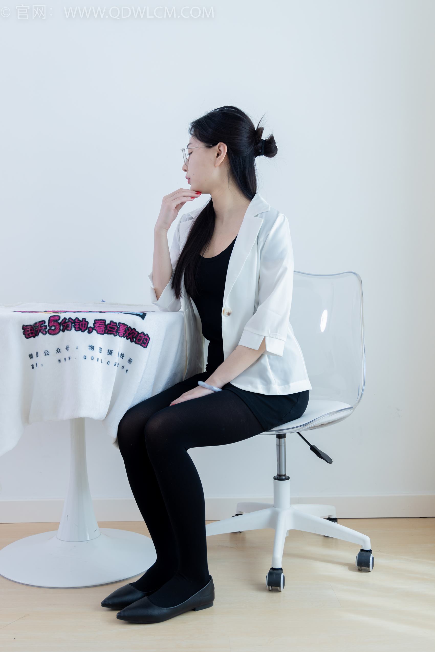 图片[26]-物恋传媒 NO.1947 美兔-满园春色[150P] – 速更版-美库