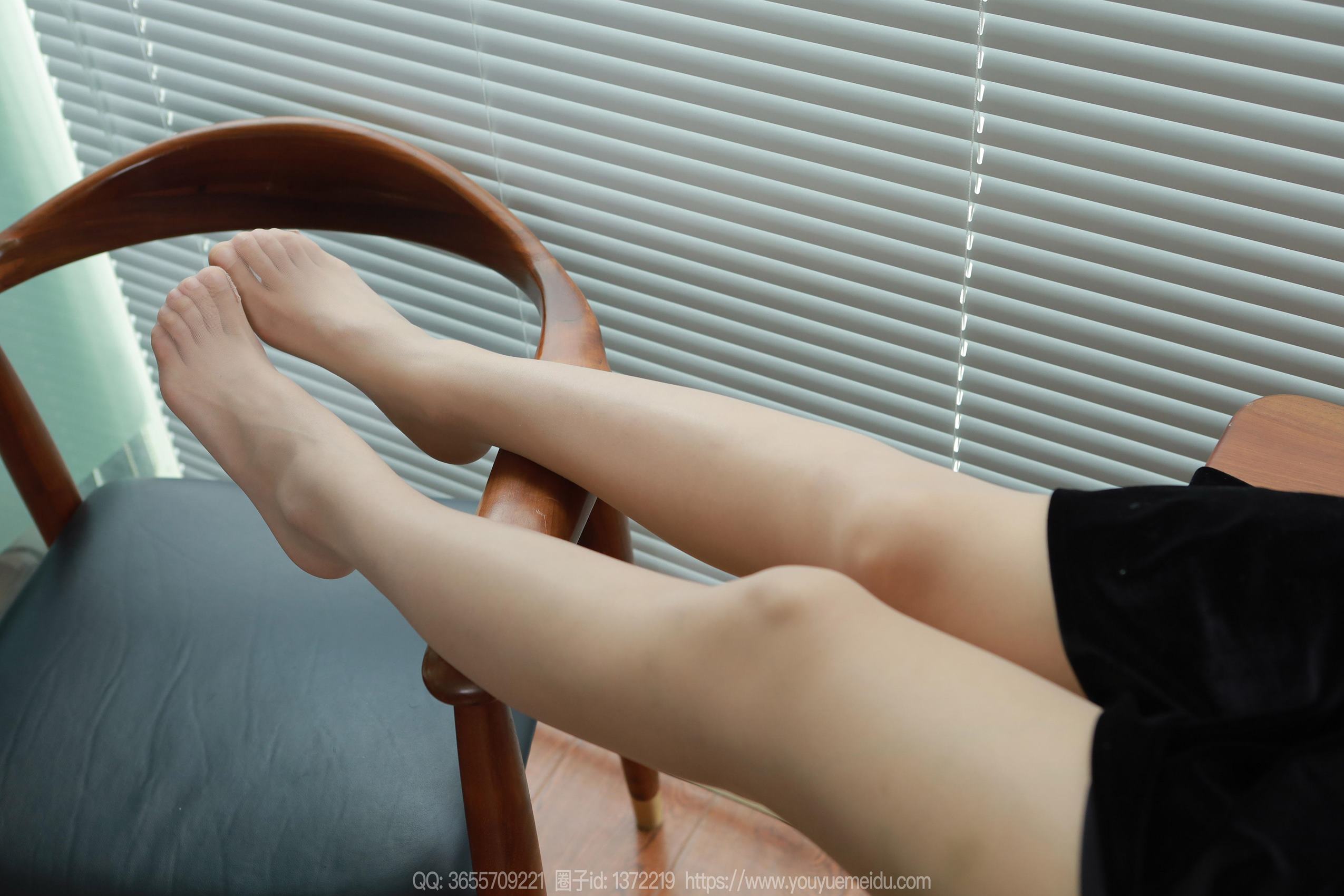 图片[52]-[IESS异思趣向] 2024.04.21 丝享家1721：小宝《黑长直》[86P] – 速更版-美库