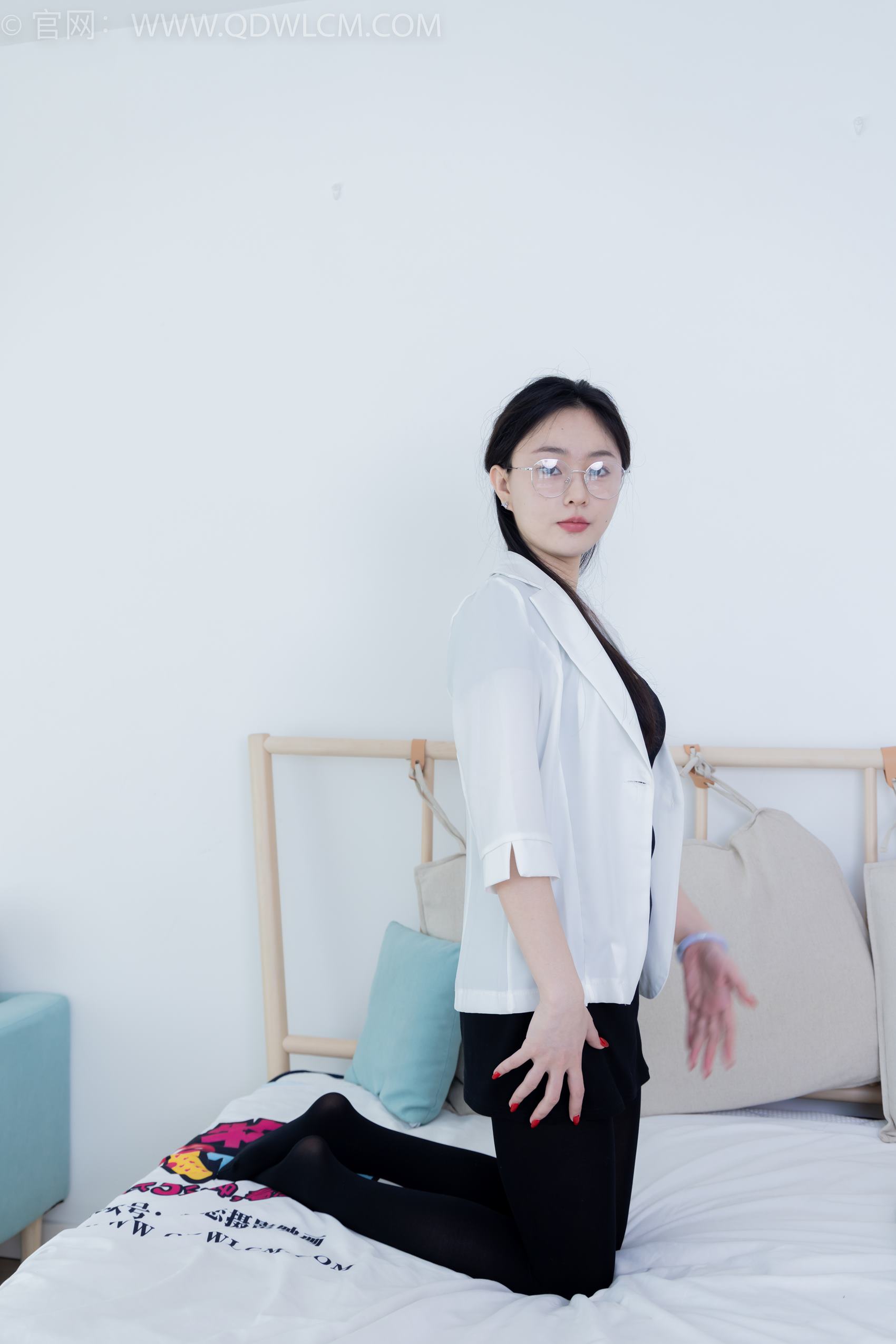 图片[52]-物恋传媒 NO.1947 美兔-满园春色[150P] – 速更版-美库