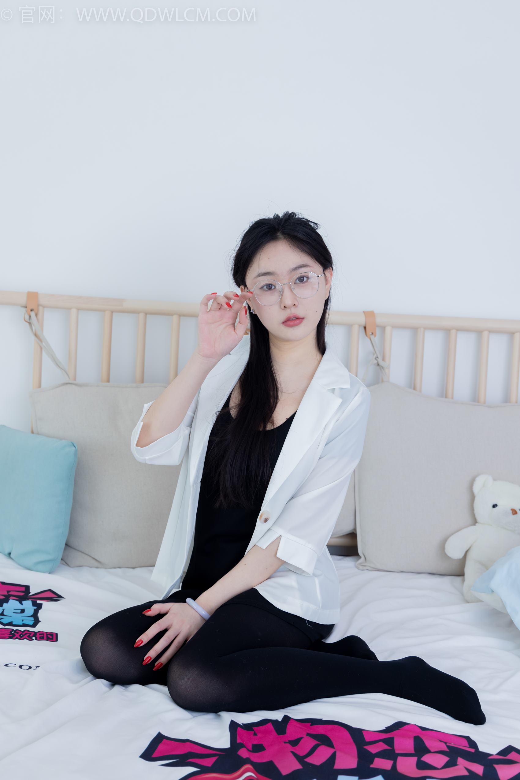 图片[76]-物恋传媒 NO.1947 美兔-满园春色[150P] – 速更版-美库