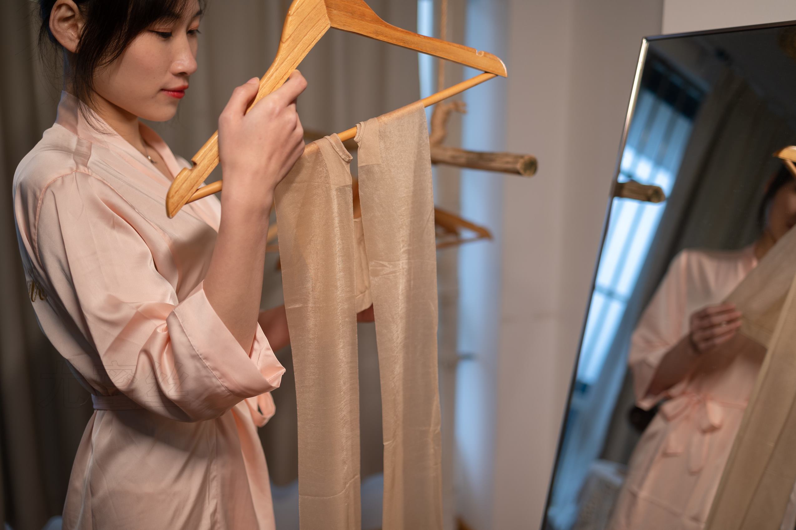 图片[75]-尤蜜丝 NO.102 穿搭推广展示图集[92P] – 速更版-美库