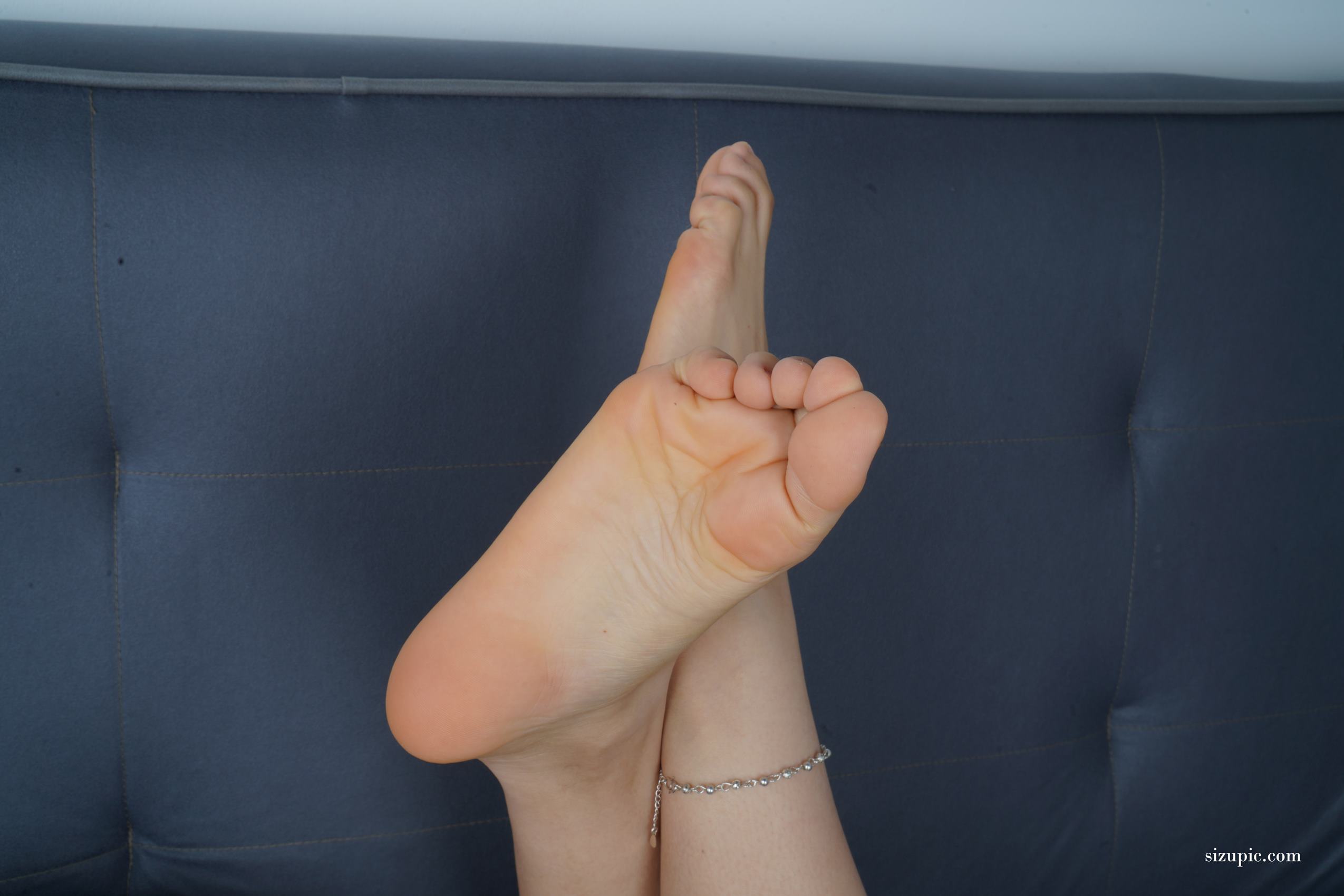 图片[49]-Pary摄影 NO.141 新模美女小冽36码美脚展示[103P] – 速更版-美库