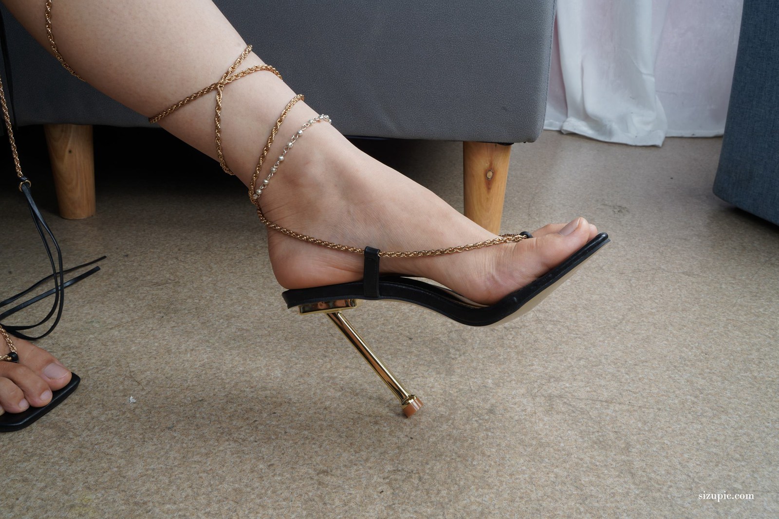 图片[88]-Pary摄影 NO.141 新模美女小冽36码美脚展示[103P] – 速更版-美库