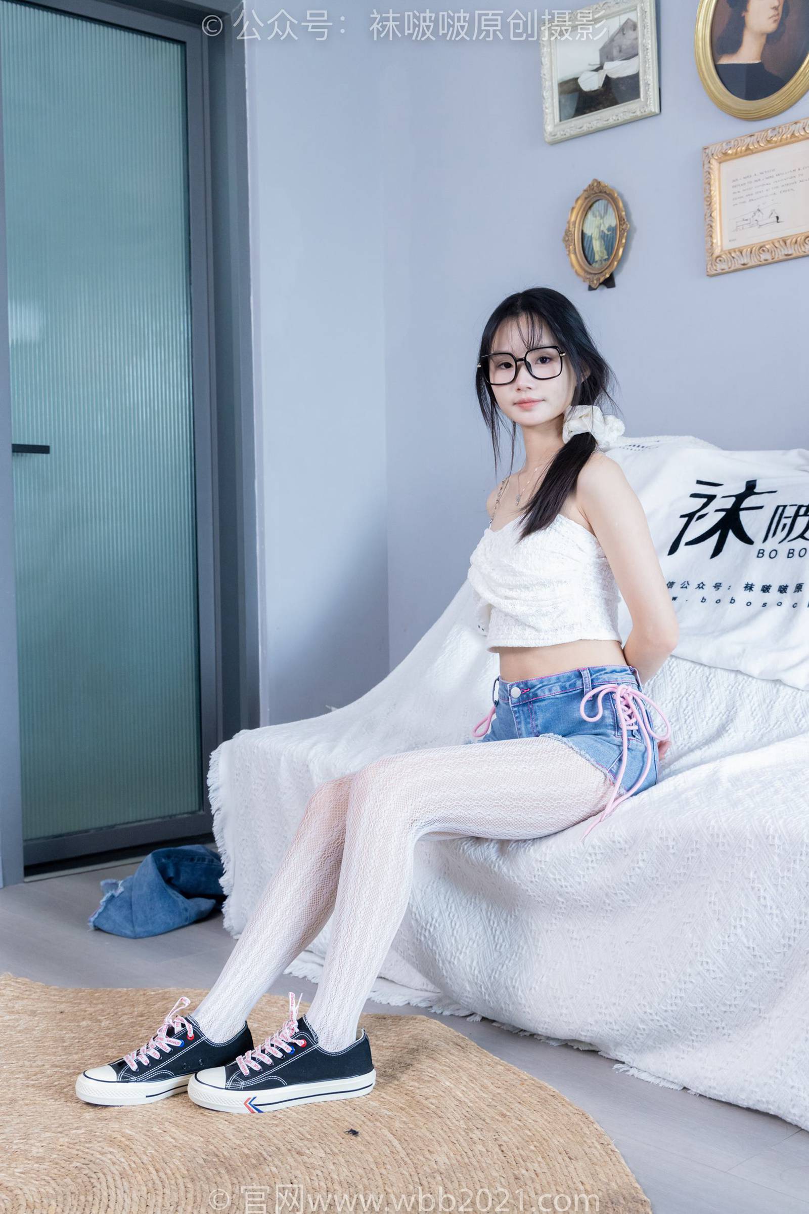 图片[55]-[BoBoSocks袜啵啵]NO.372 甜甜圈-板鞋、白色蕾丝袜、可拆卸牛仔裤、裤里丝[140P] – 速更版-美库