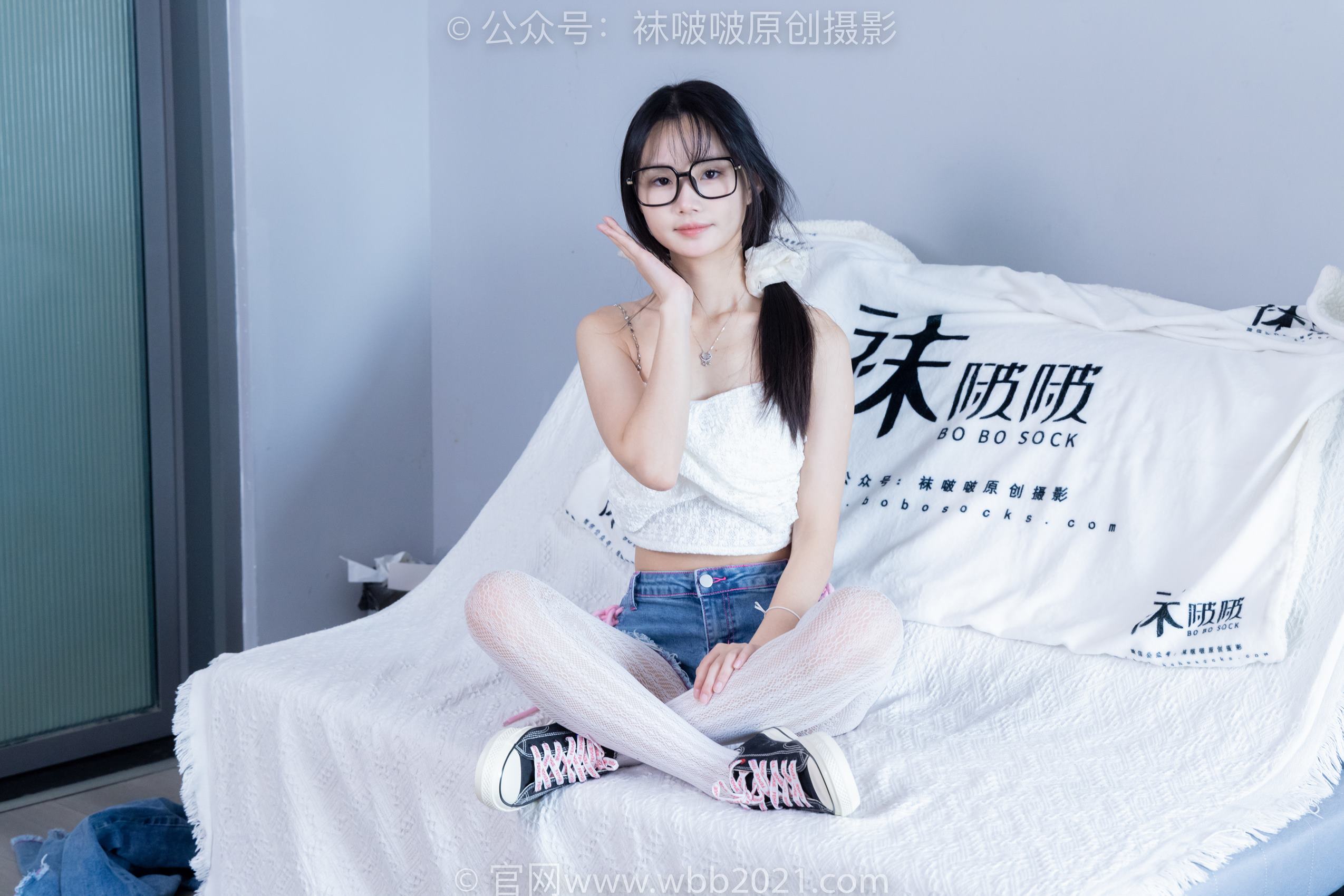 图片[63]-[BoBoSocks袜啵啵]NO.372 甜甜圈-板鞋、白色蕾丝袜、可拆卸牛仔裤、裤里丝[140P] – 速更版-美库