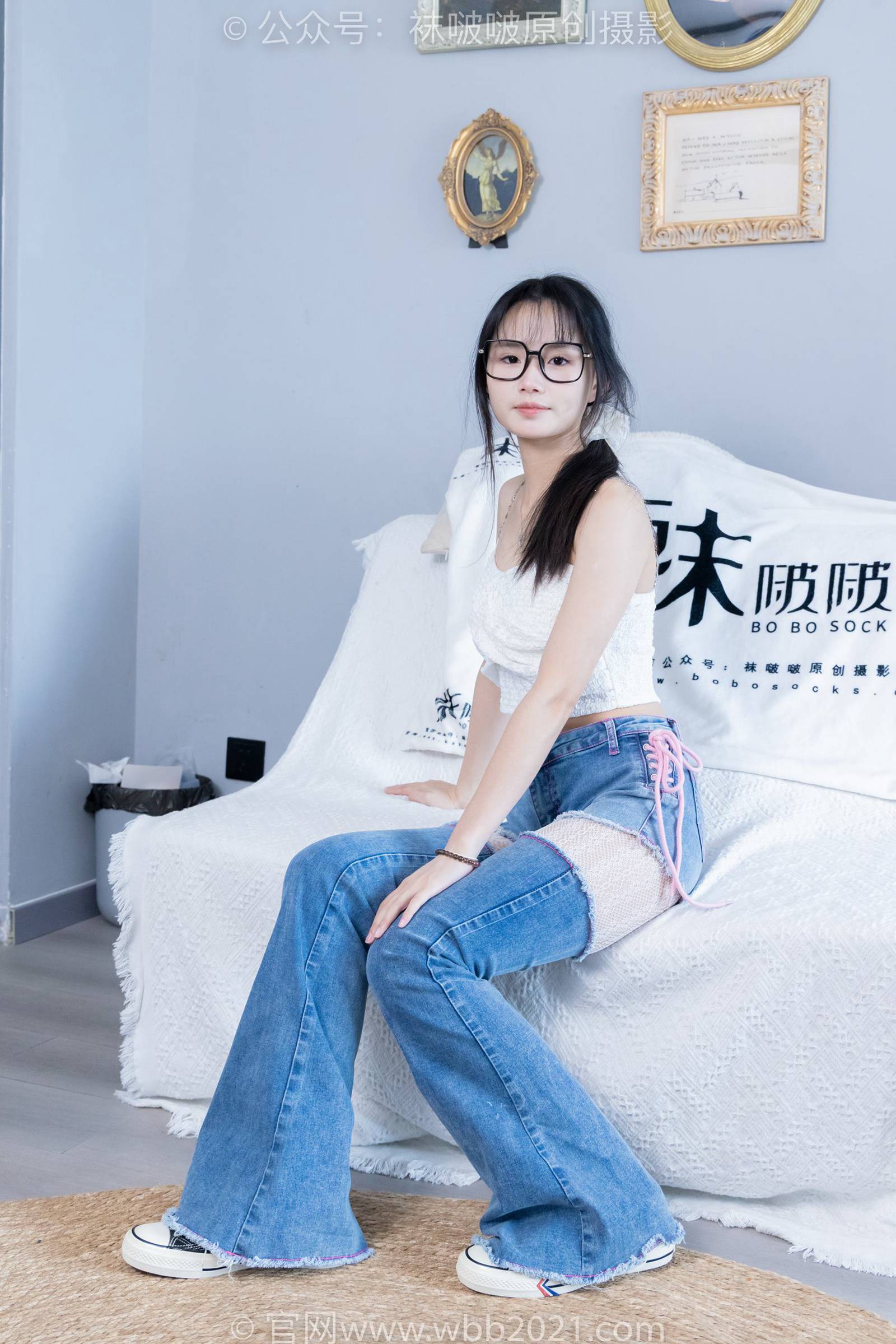 图片[71]-[BoBoSocks袜啵啵]NO.372 甜甜圈-板鞋、白色蕾丝袜、可拆卸牛仔裤、裤里丝[140P] – 速更版-美库