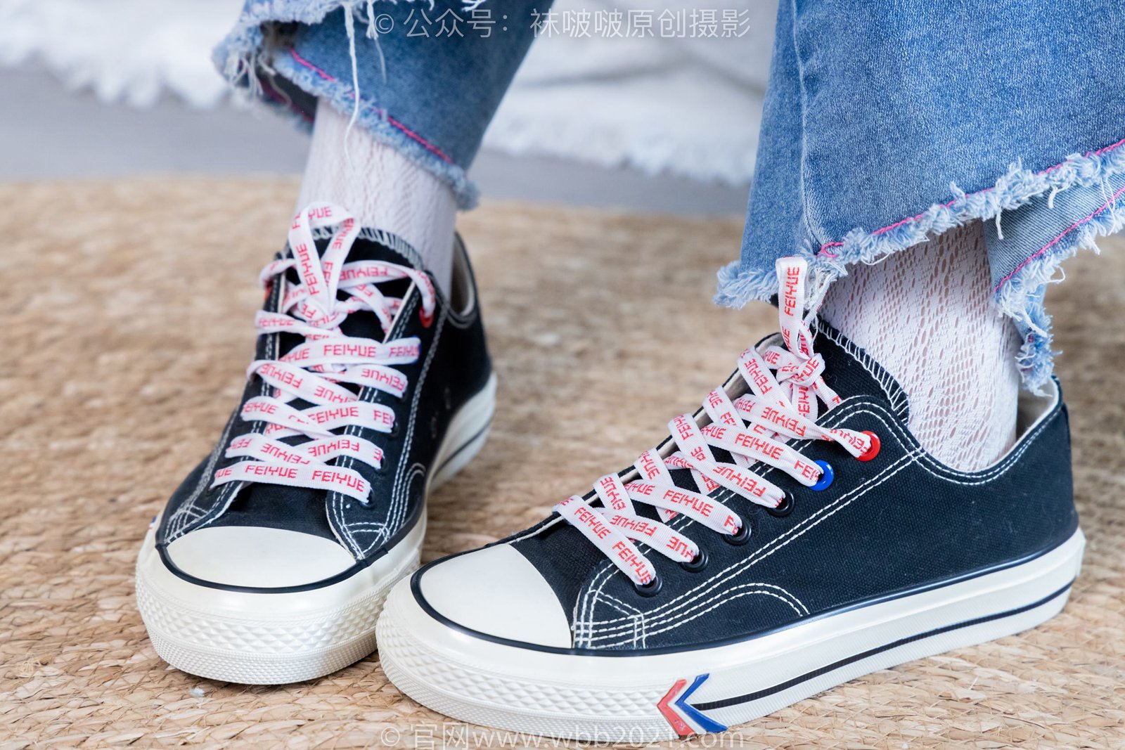 图片[76]-[BoBoSocks袜啵啵]NO.372 甜甜圈-板鞋、白色蕾丝袜、可拆卸牛仔裤、裤里丝[140P] – 速更版-美库