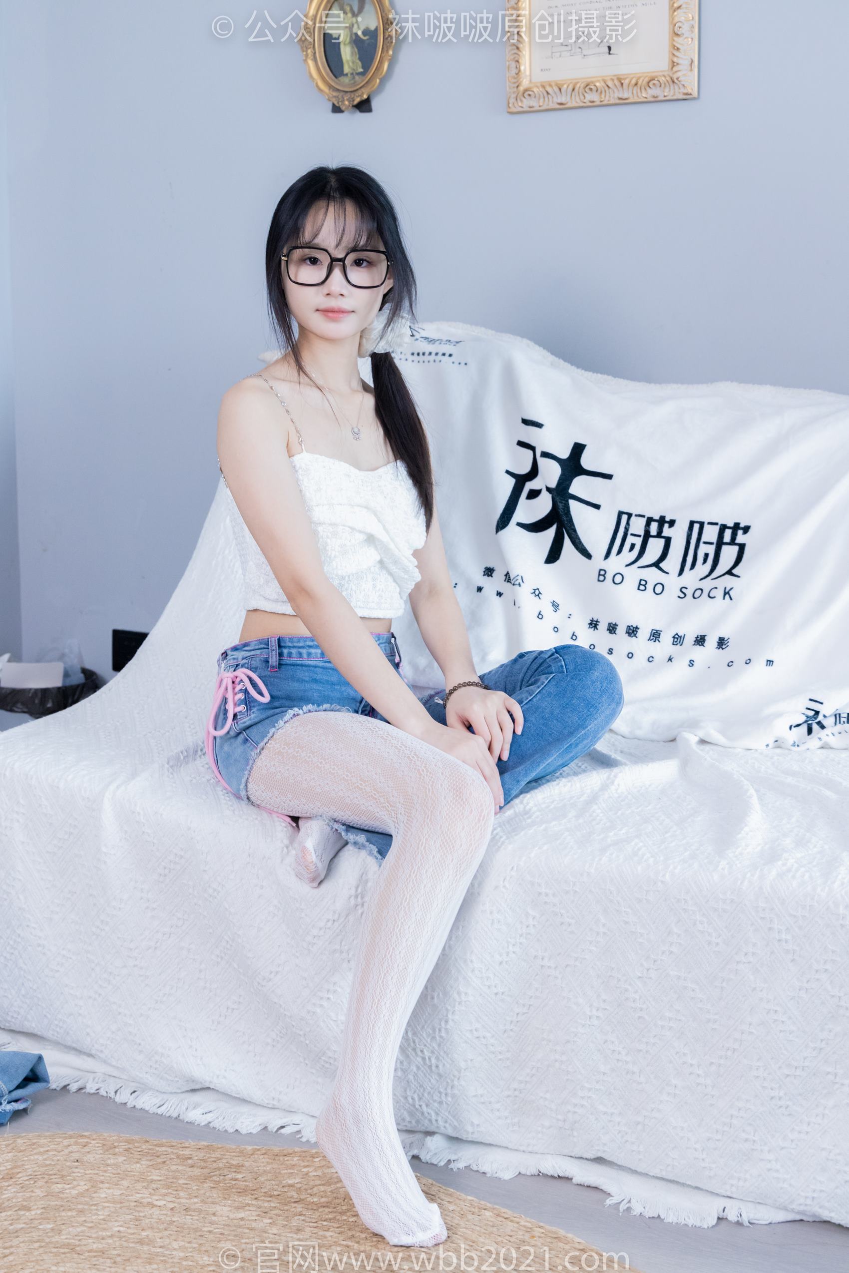 图片[122]-[BoBoSocks袜啵啵]NO.372 甜甜圈-板鞋、白色蕾丝袜、可拆卸牛仔裤、裤里丝[140P] – 速更版-美库