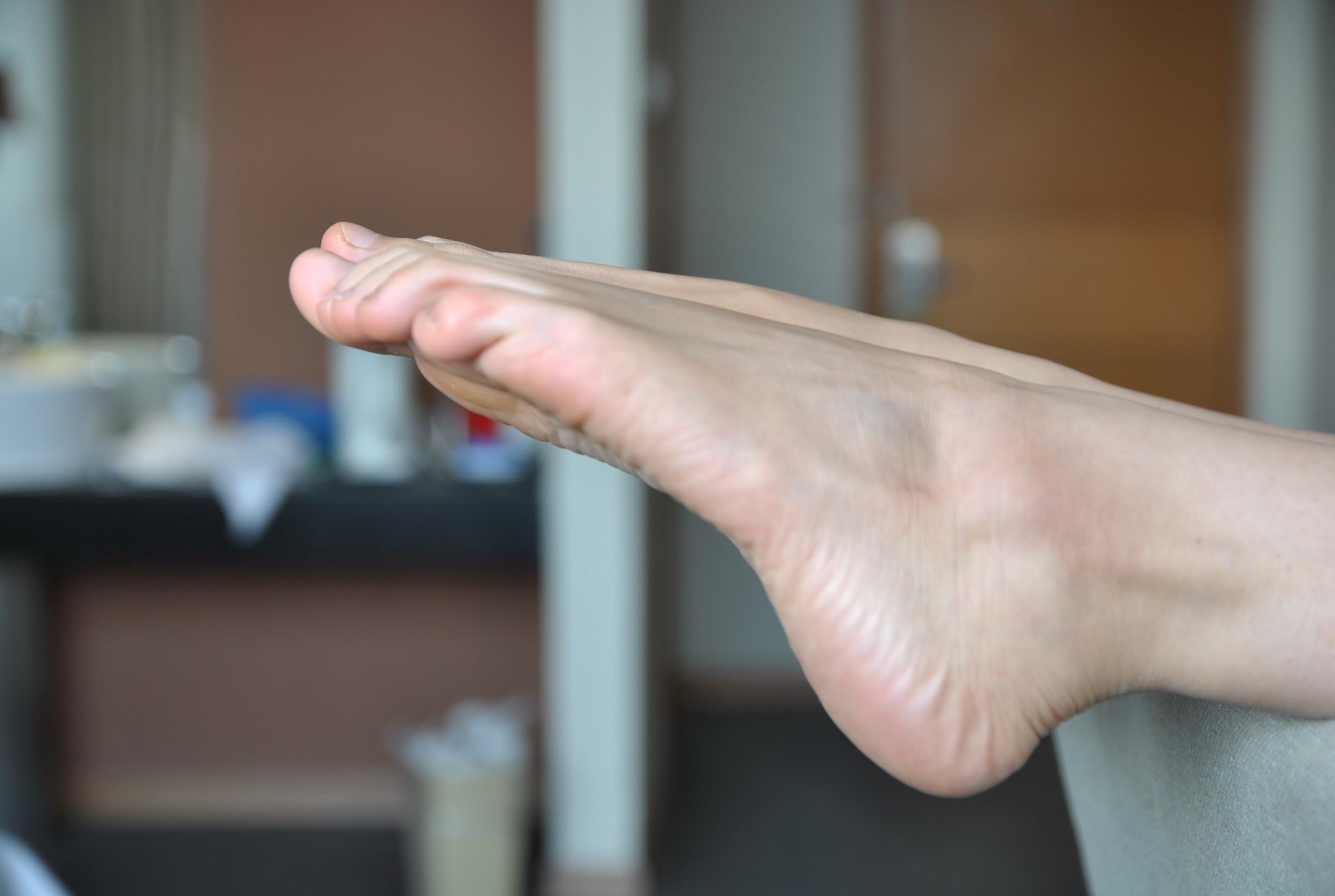 图片[36]-自由摄影 No.238 裸足 青筋 脚底 粉嫩 [82P] – 速更版-美库