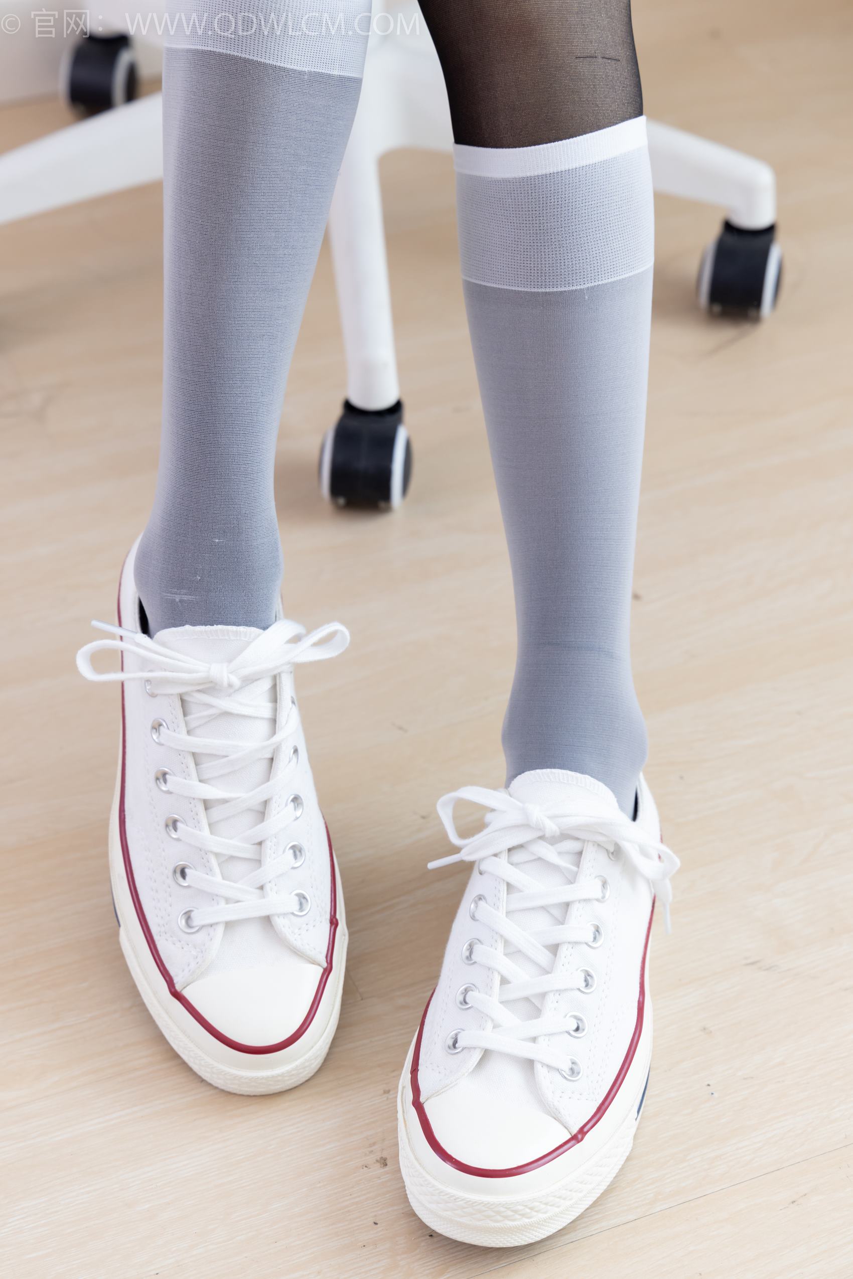 图片[17]-物恋传媒 NO.1953 果汁-虫儿飞[170P] – 速更版-美库