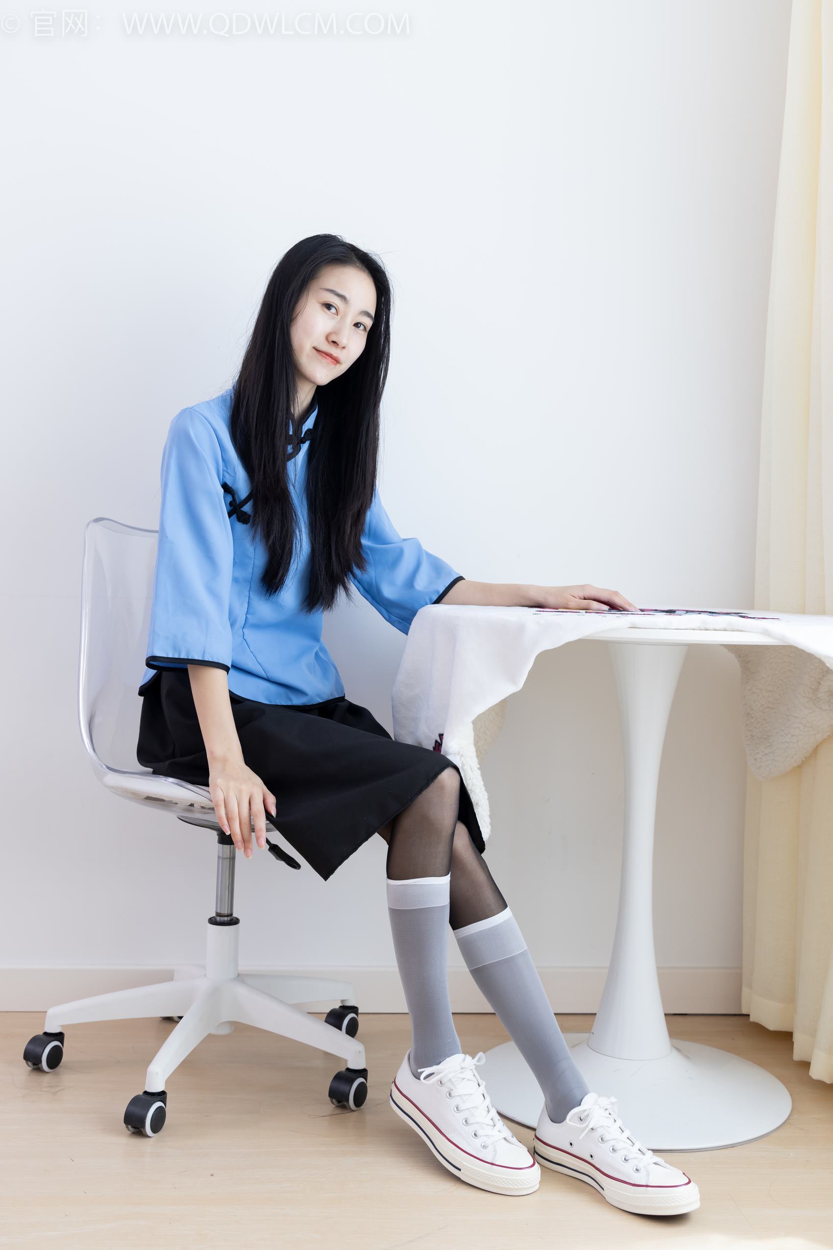 图片[24]-物恋传媒 NO.1953 果汁-虫儿飞[170P] – 速更版-美库