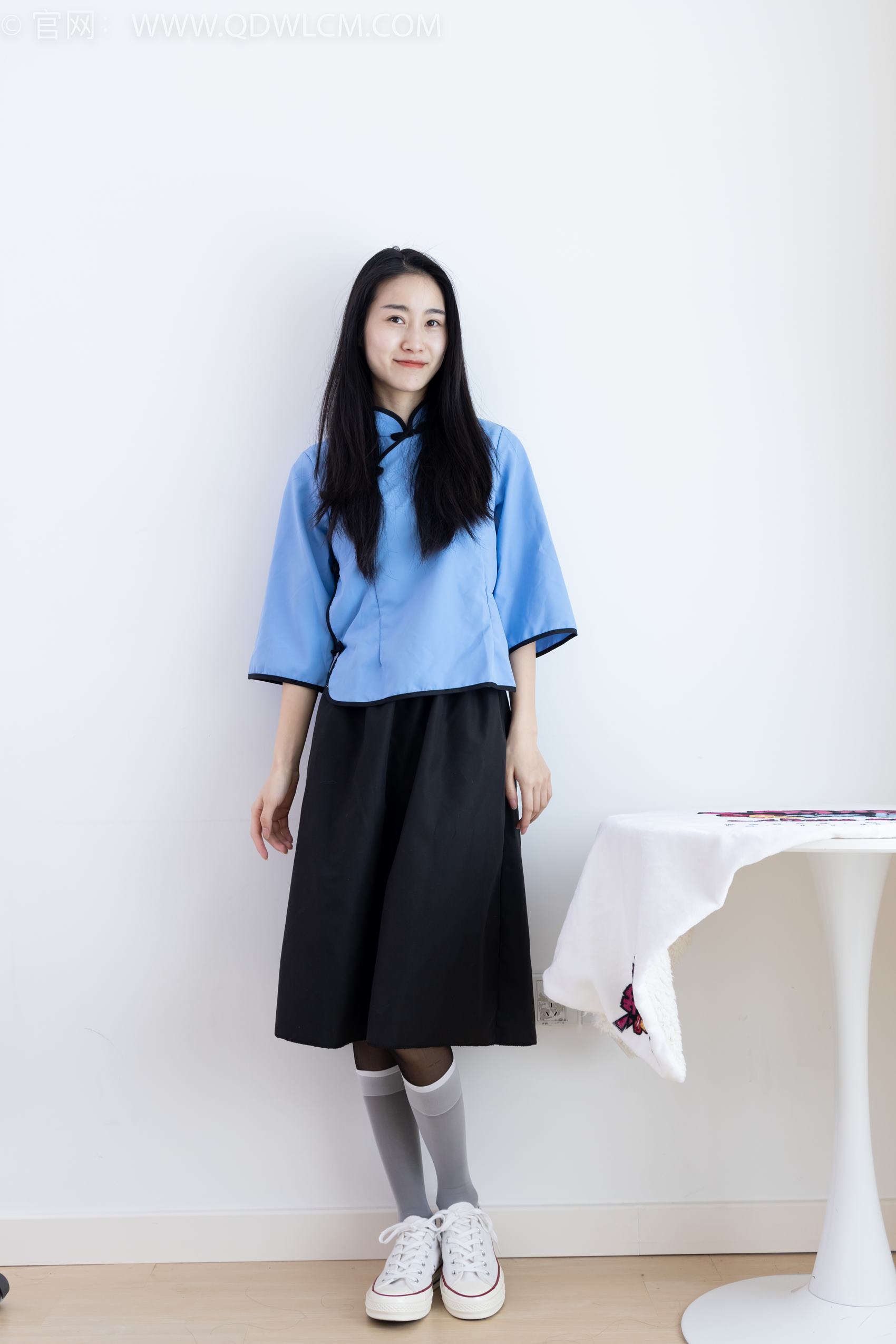 图片[26]-物恋传媒 NO.1953 果汁-虫儿飞[170P] – 速更版-美库