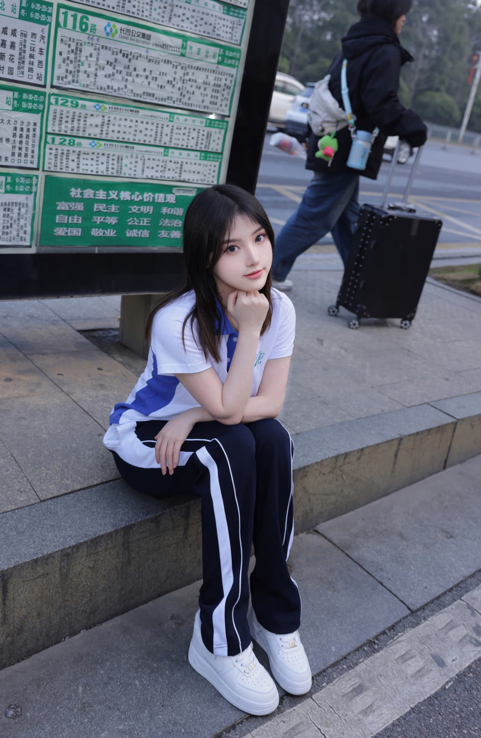 图片[14]-豆瓣酱 – 公交车写真[25P] – 速更版-美库