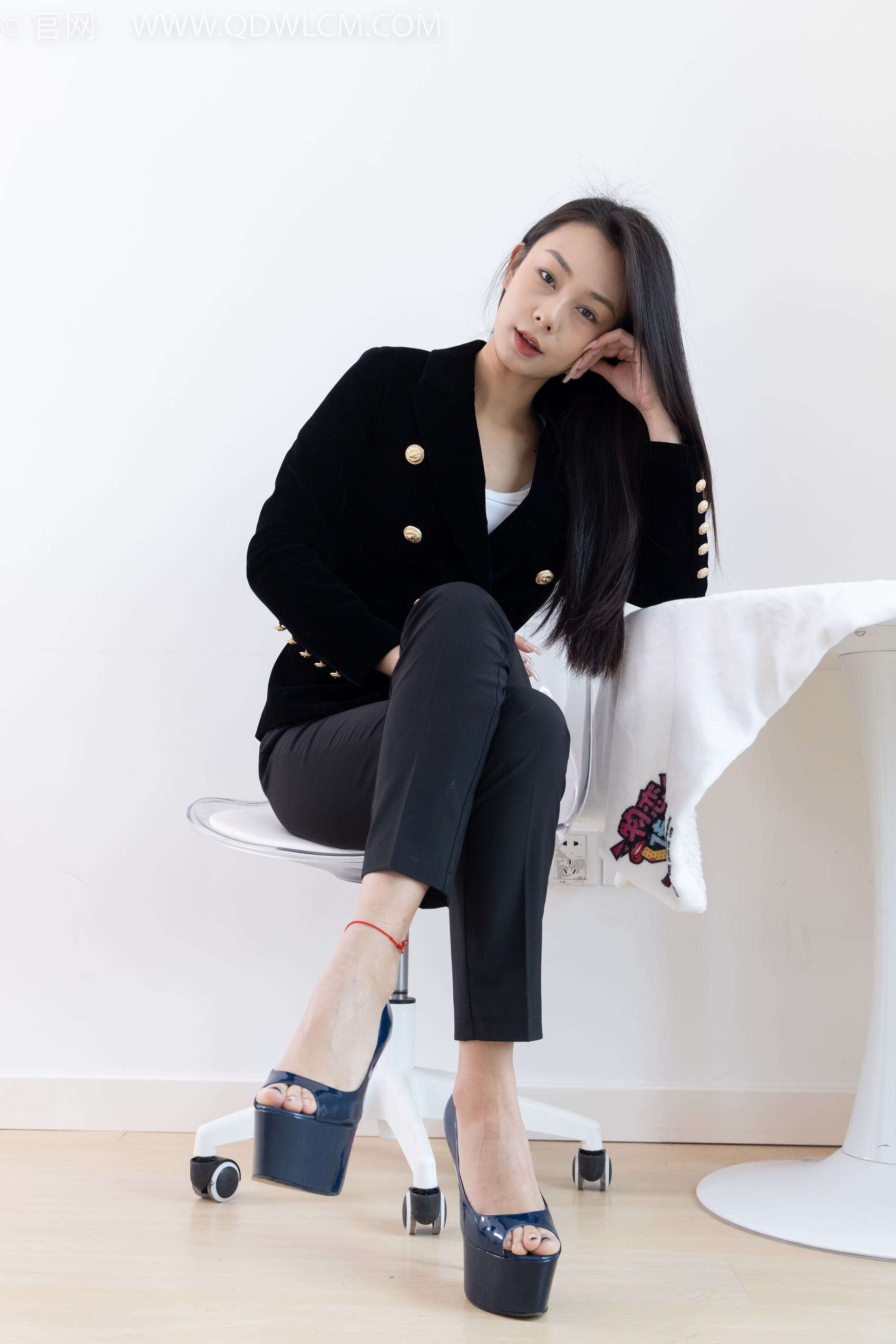 图片[12]-物恋传媒 NO.1954 岚岚-悲伤情歌[170P] – 速更版-美库