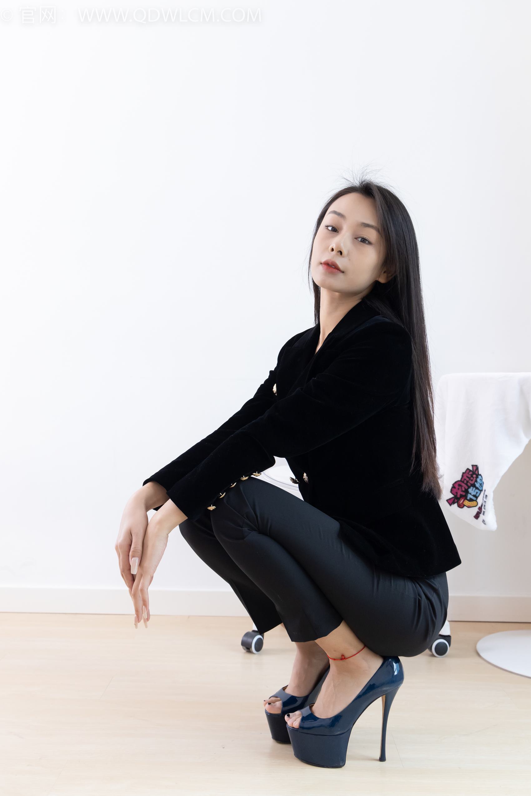 图片[30]-物恋传媒 NO.1954 岚岚-悲伤情歌[170P] – 速更版-美库