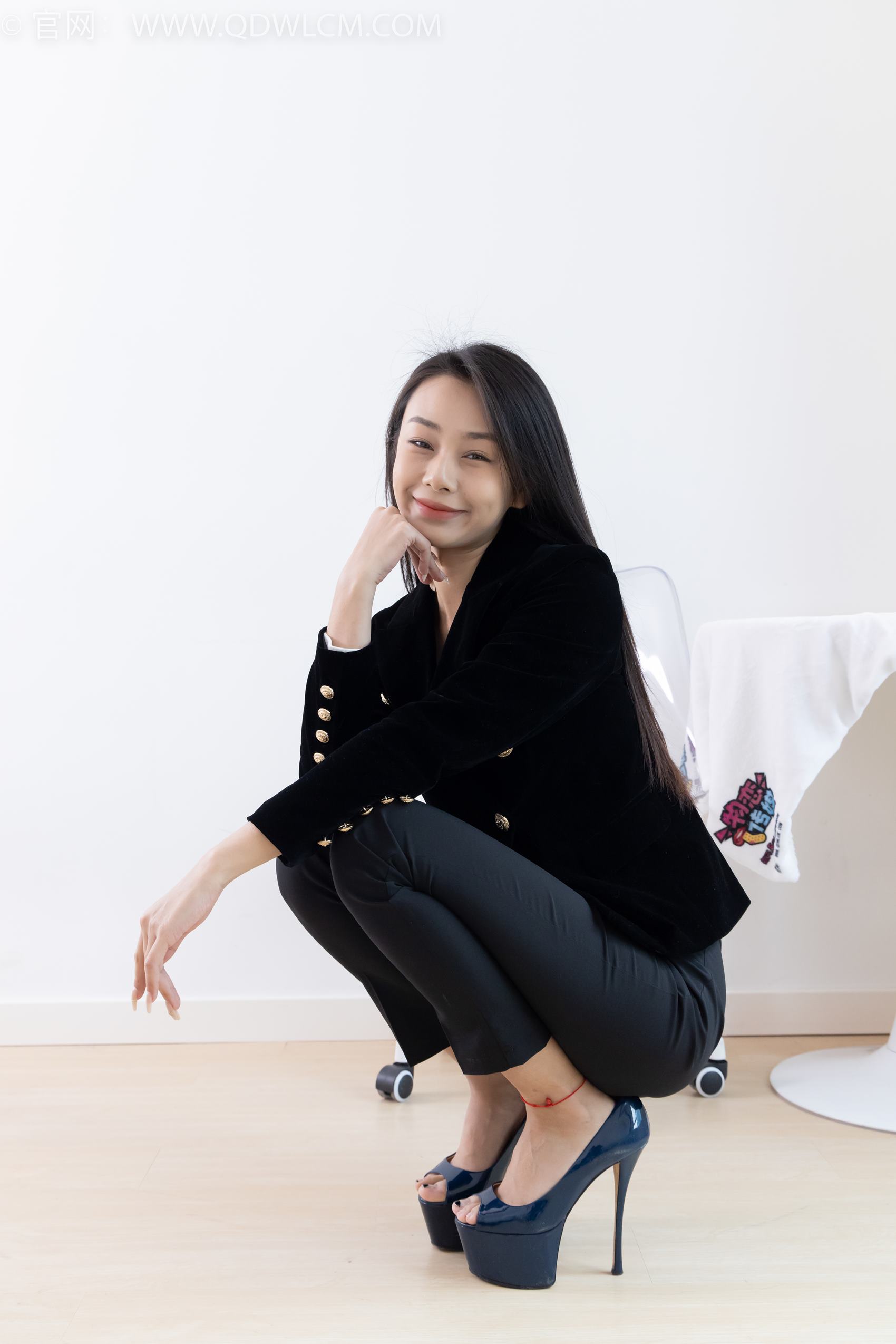 图片[31]-物恋传媒 NO.1954 岚岚-悲伤情歌[170P] – 速更版-美库