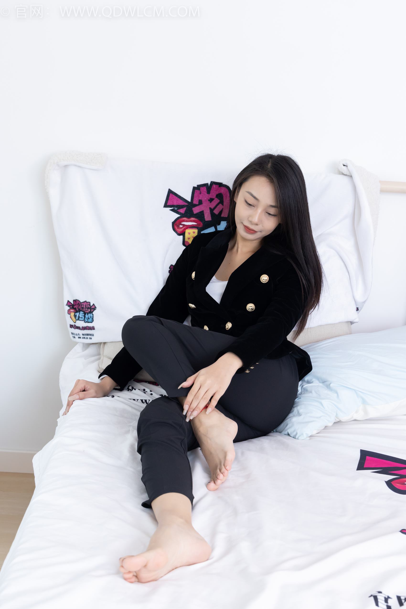 图片[74]-物恋传媒 NO.1954 岚岚-悲伤情歌[170P] – 速更版-美库