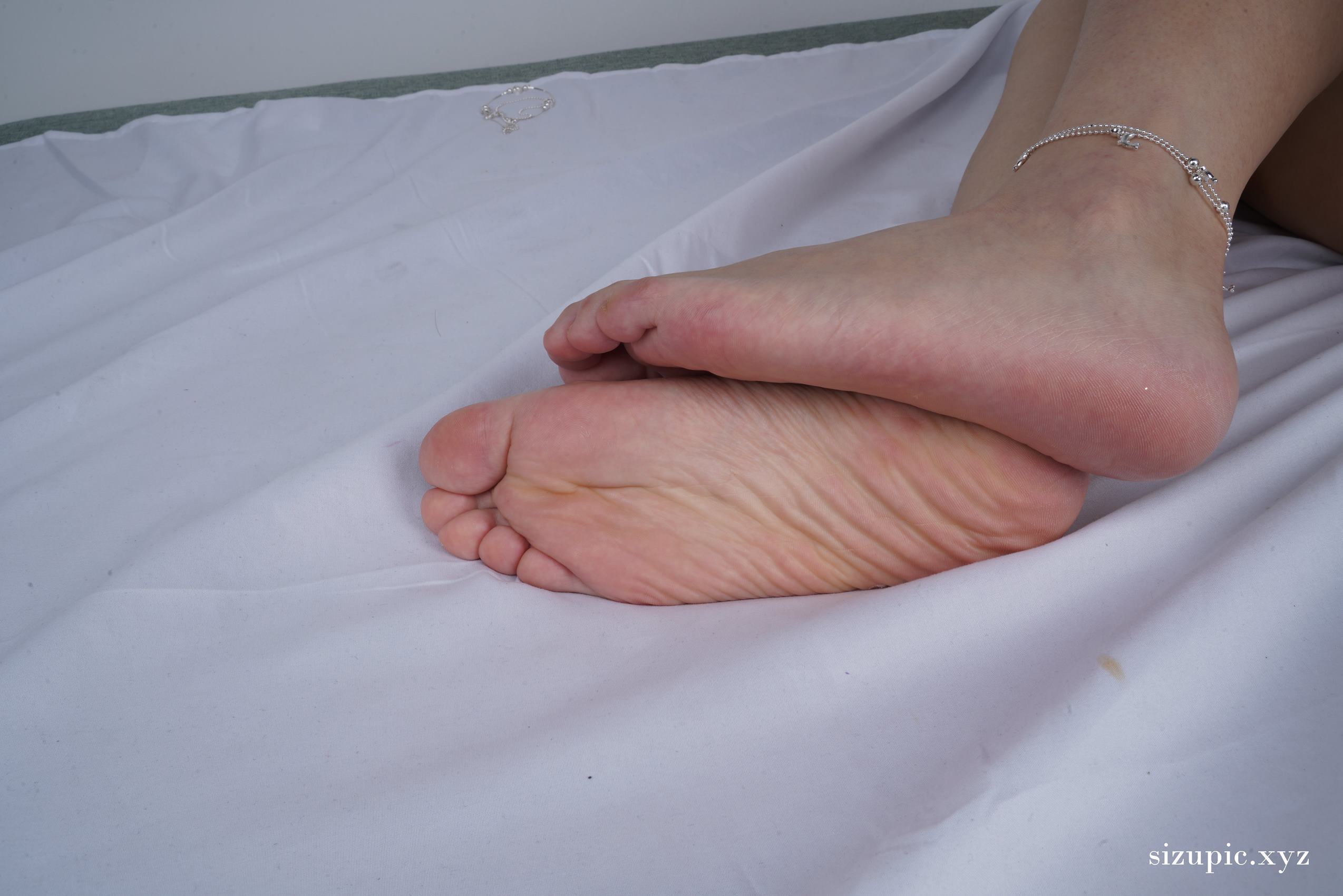 图片[34]-Pary摄影 NO.143 新模小婷的37码美脚手感非常不错[101P] – 速更版-美库