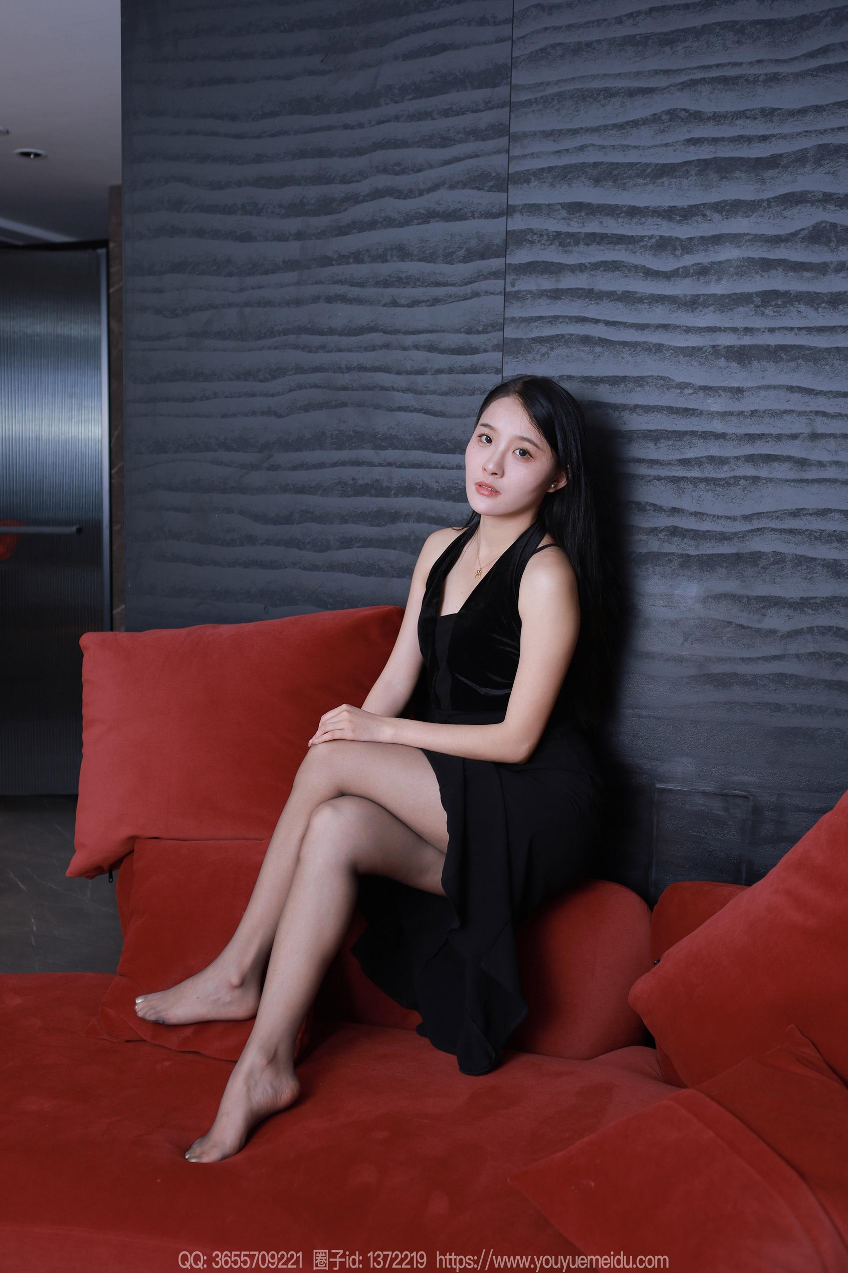 图片[36]-[IESS异思趣向] 2024.04.24 丝享家1724：婉萍《黑色包裙》[86P] – 速更版-美库