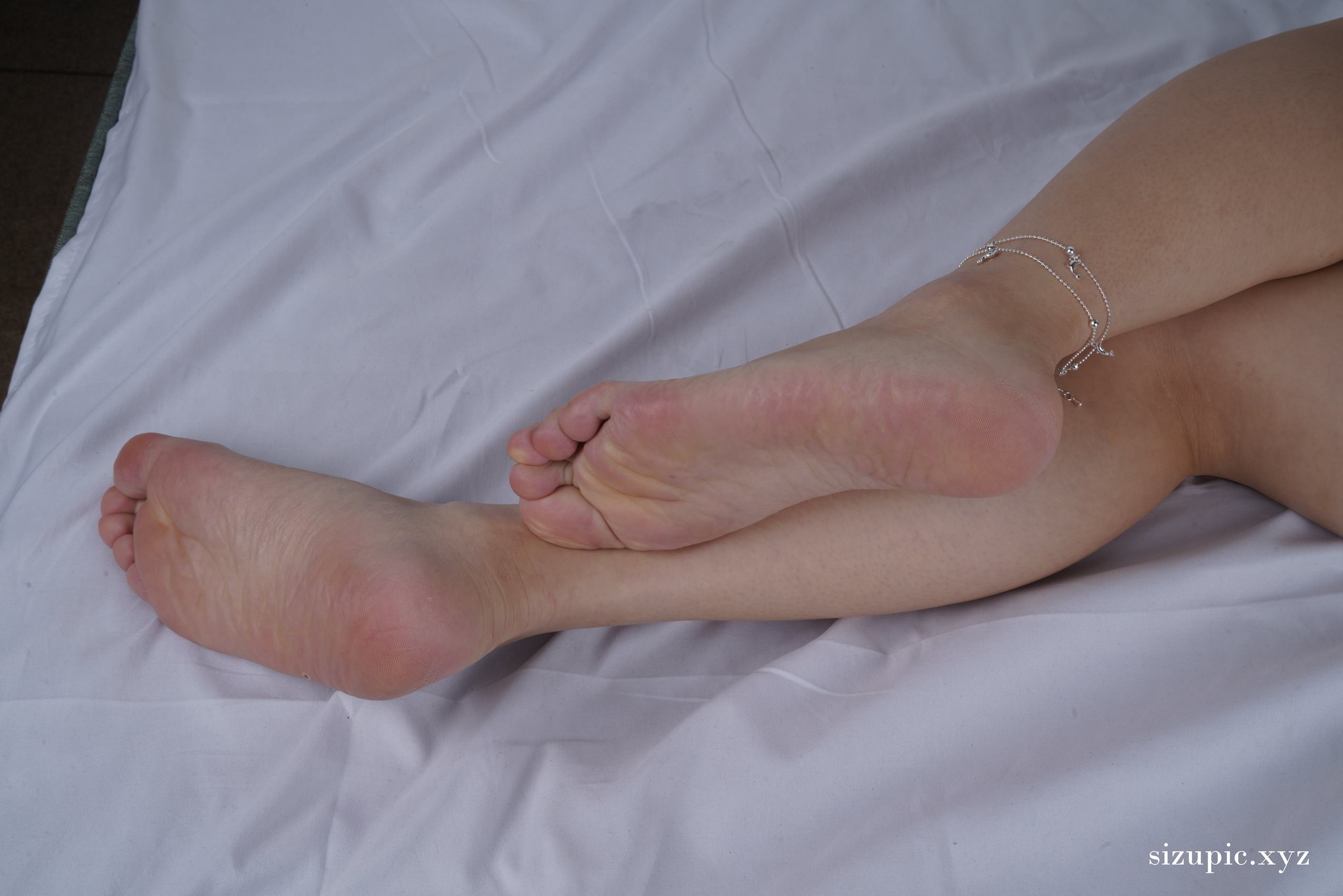 图片[56]-Pary摄影 NO.143 新模小婷的37码美脚手感非常不错[101P] – 速更版-美库