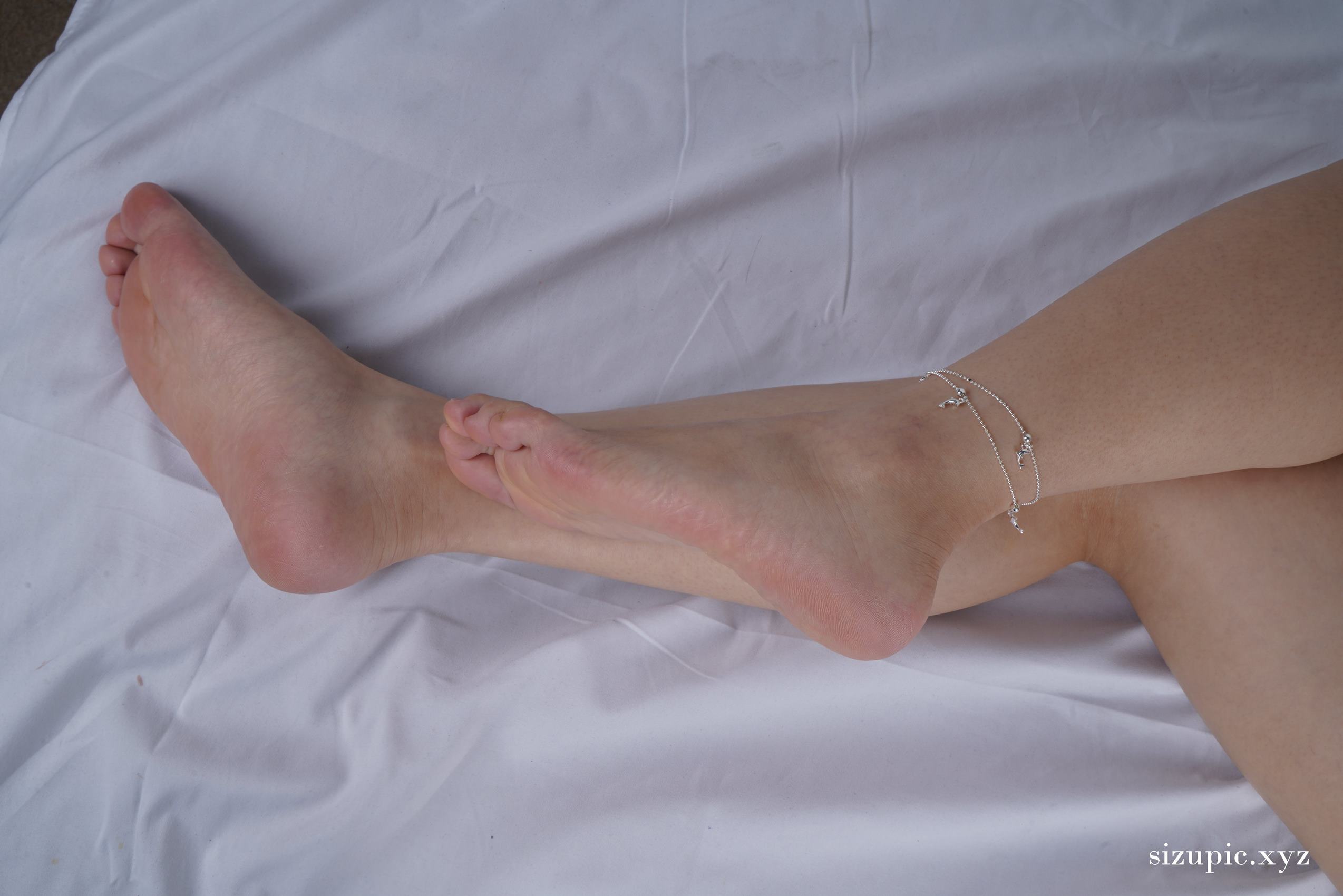 图片[57]-Pary摄影 NO.143 新模小婷的37码美脚手感非常不错[101P] – 速更版-美库