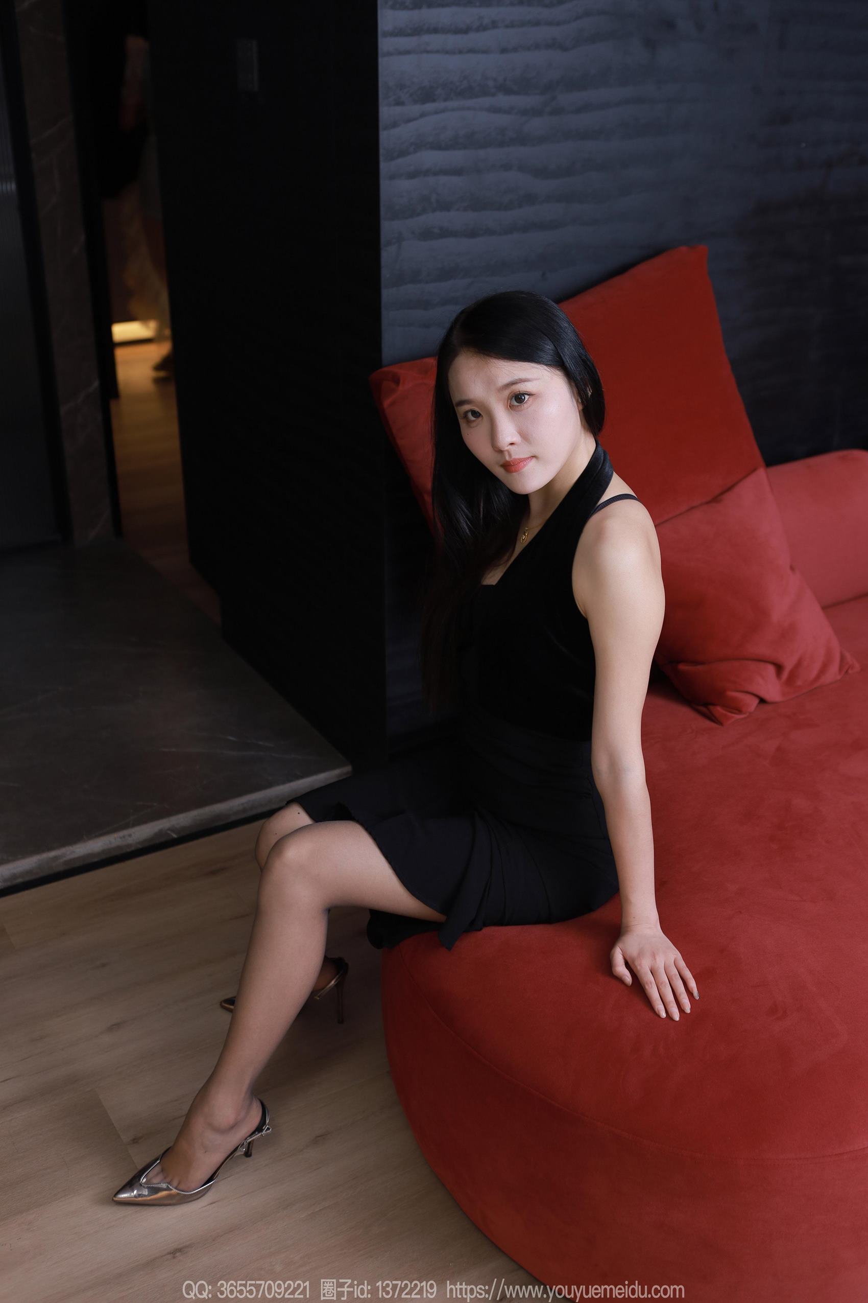 图片[57]-[IESS异思趣向] 2024.04.24 丝享家1724：婉萍《黑色包裙》[86P] – 速更版-美库